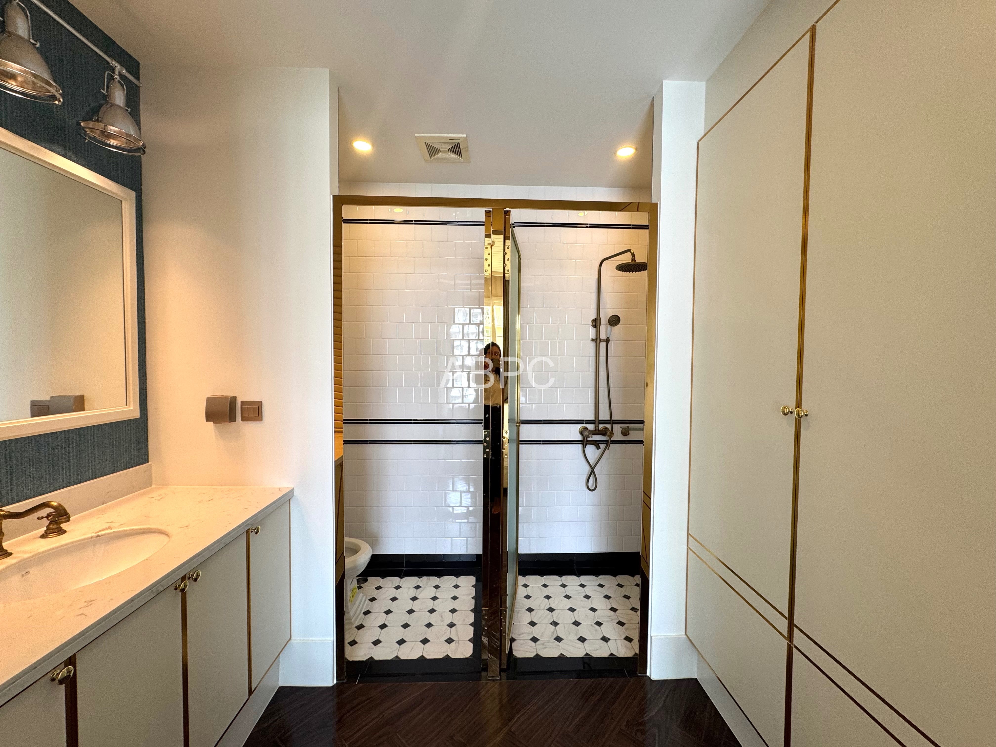 Beachfront Building 1 Bedroom 1 Bathroom in Na Jomtien photo 5
