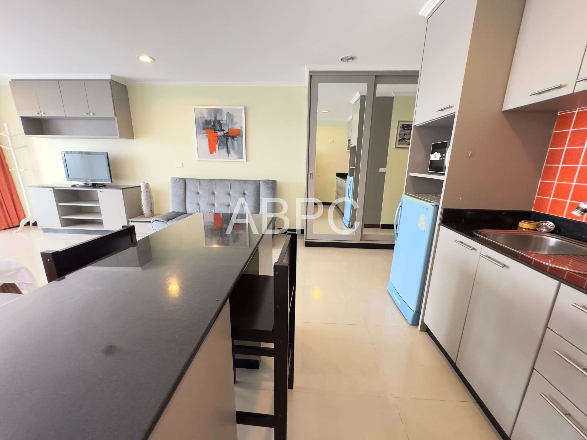 Spacious Studio For Rent & Sale in Jomtien photo 10