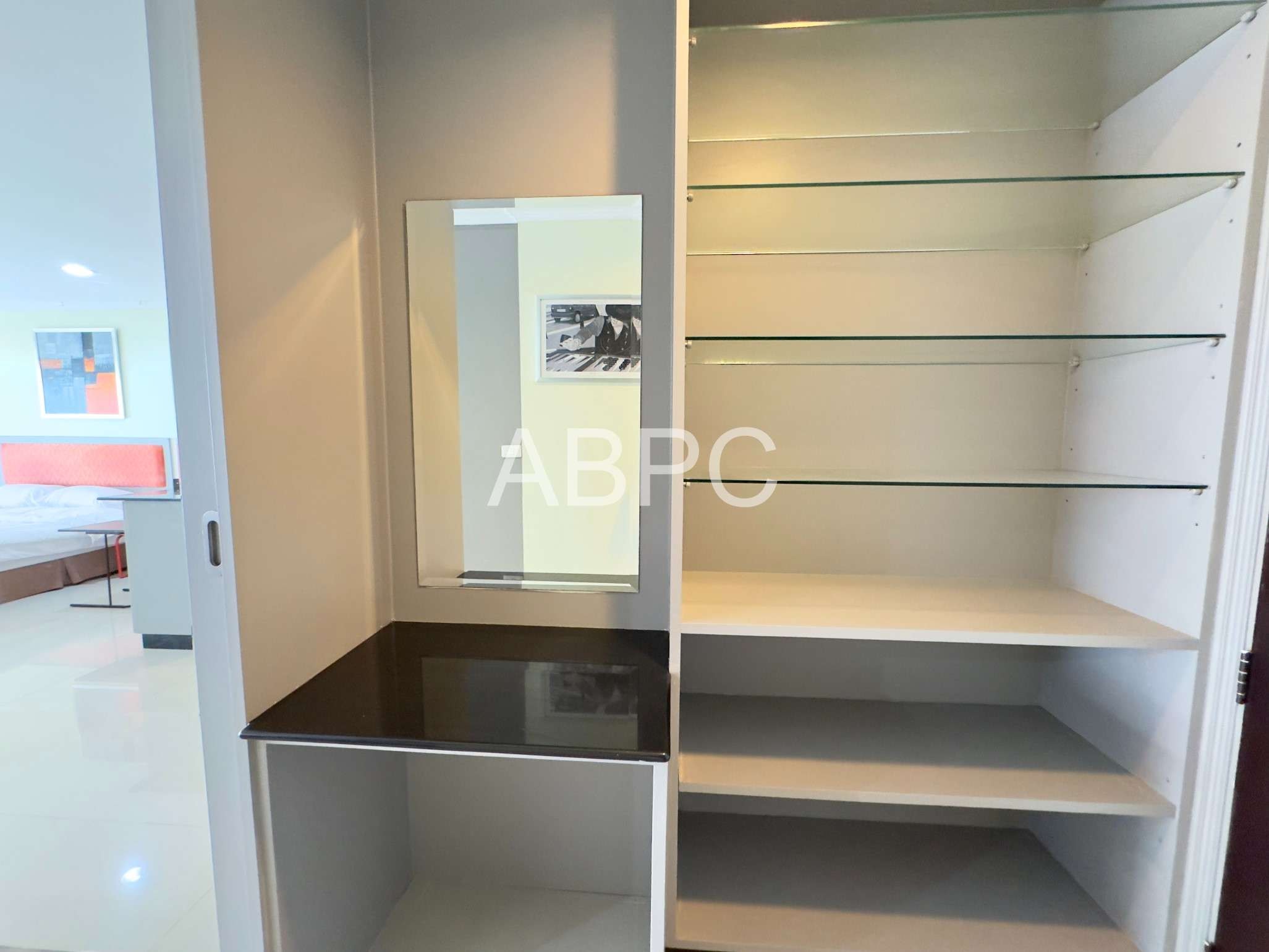 Spacious Studio For Rent & Sale in Jomtien photo 9
