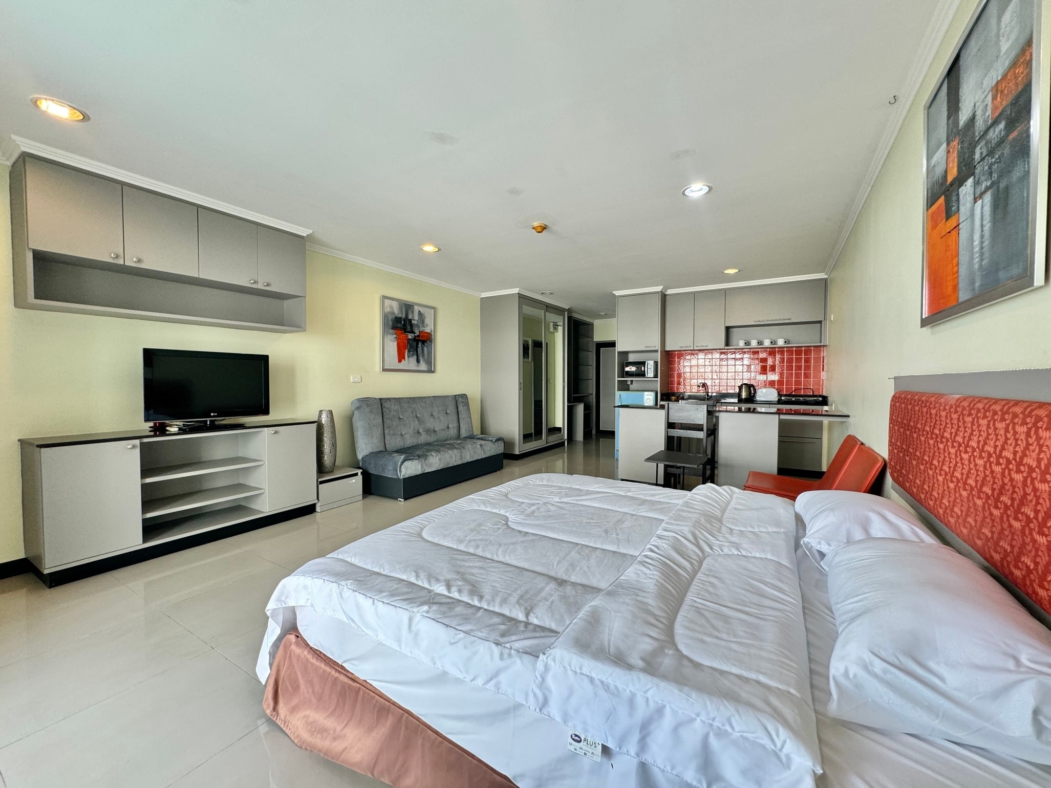 Spacious Studio For Rent & Sale in Jomtien photo 22