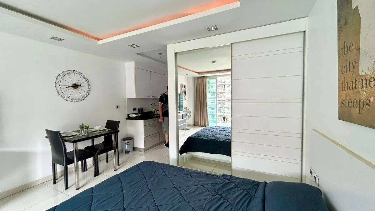 Hyde Park 2 Studio For Rent photo 14