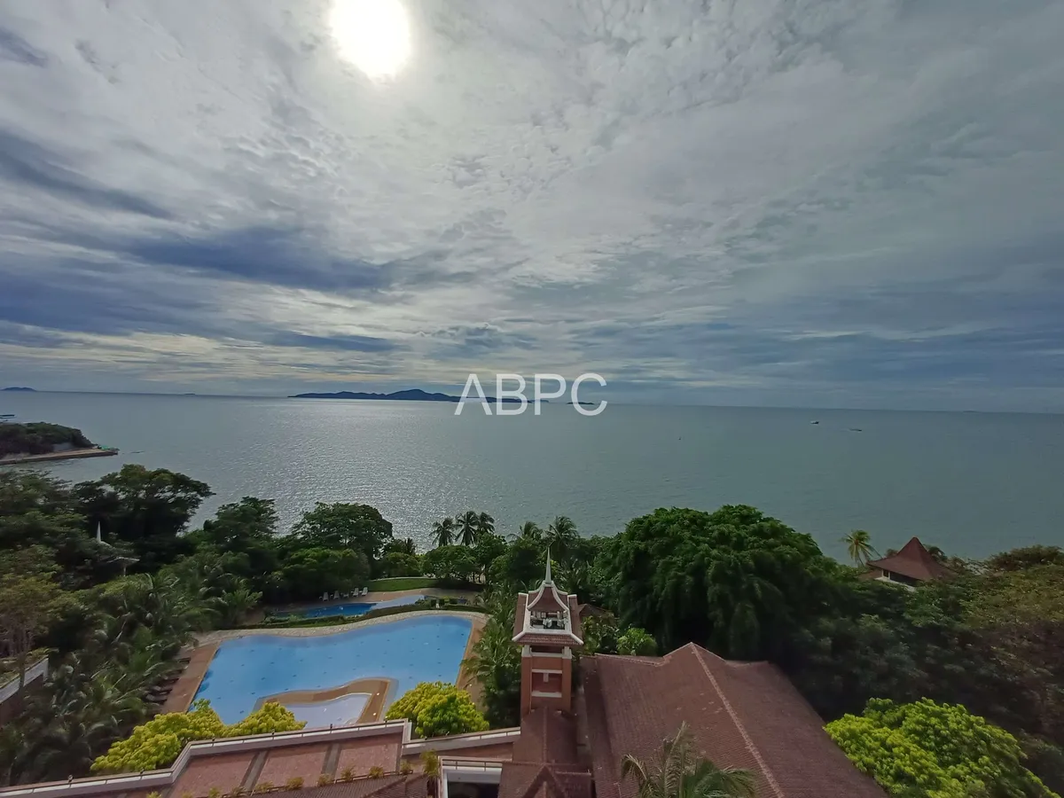 Beautiful Beachfront 3 bedrooms 4 bathrooms in Pratamnak for Sale photo 7