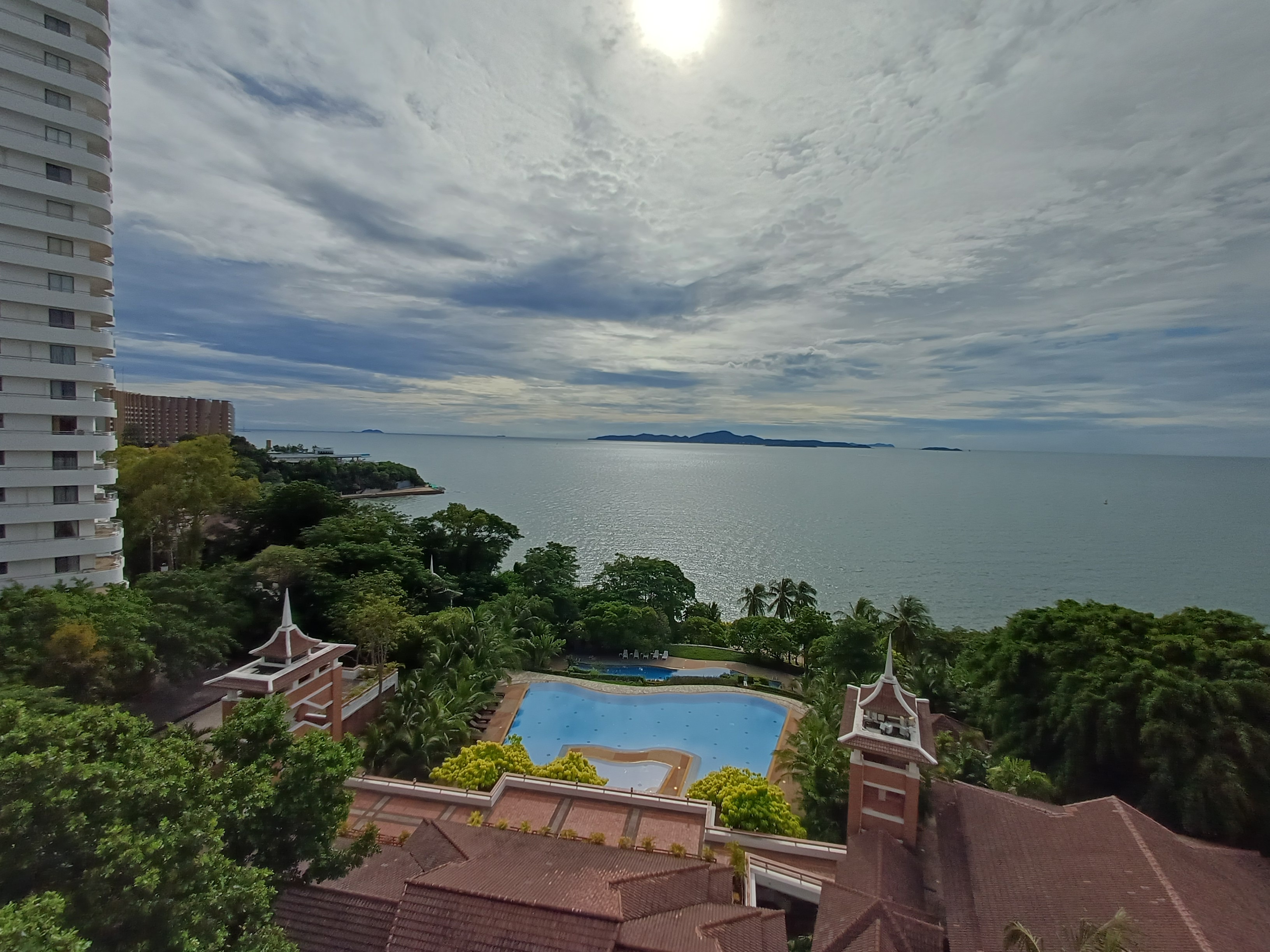 Beautiful Beachfront 3 bedrooms 4 bathrooms in Pratamnak for Sale photo 18