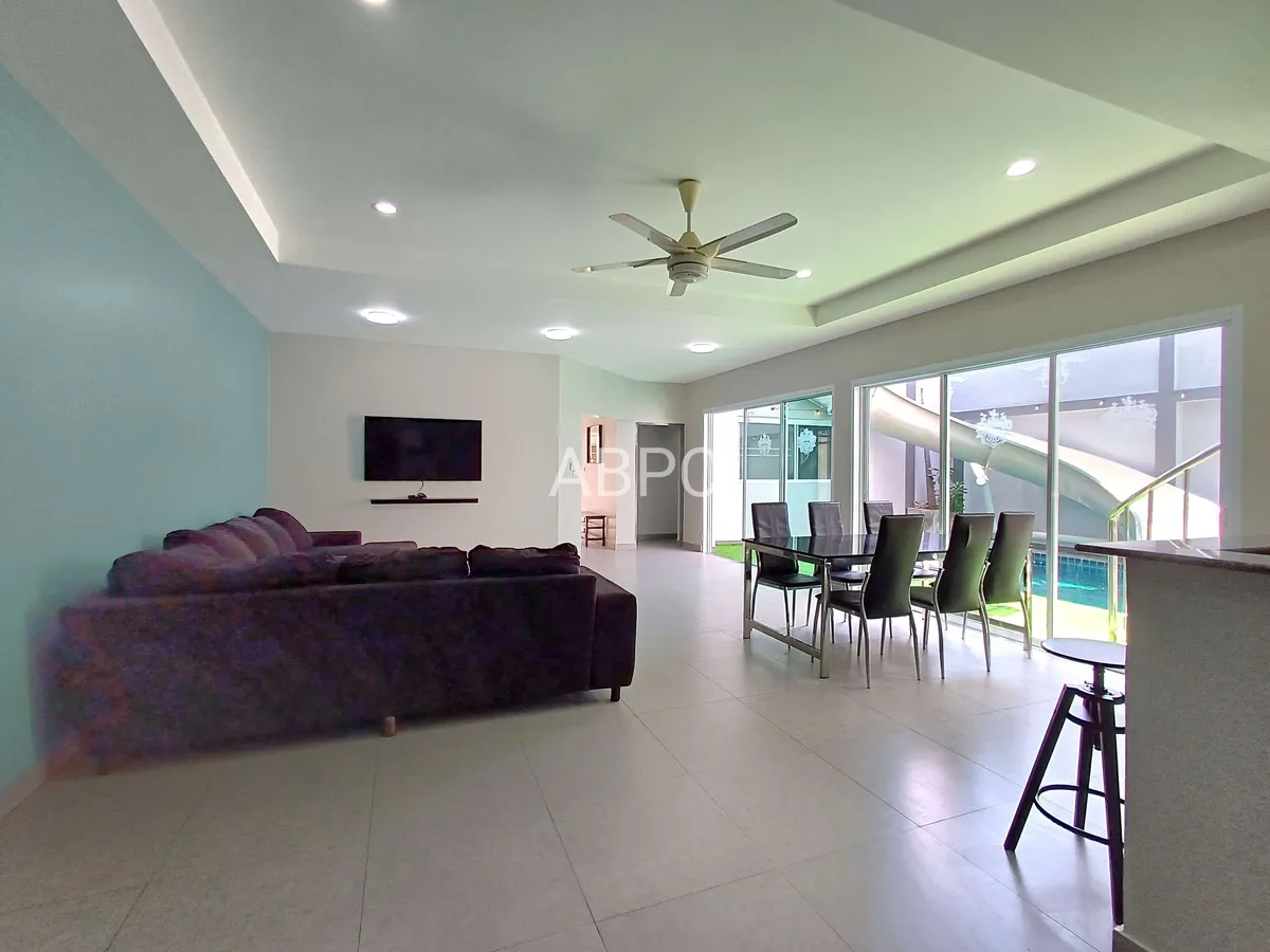 Five Bedroom Four Bathroom Pool Villa in Central Pattaya photo 14