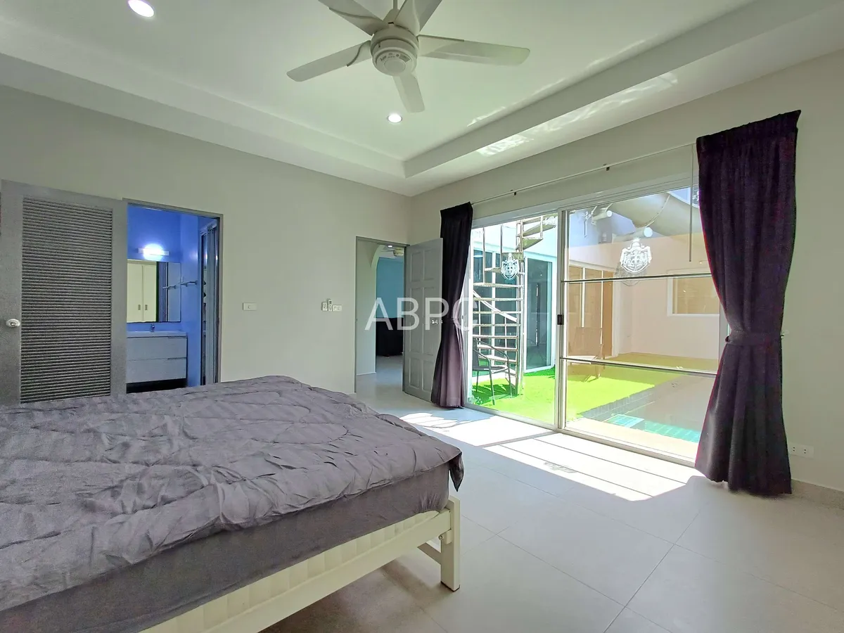 Five Bedroom Four Bathroom Pool Villa in Central Pattaya photo 22