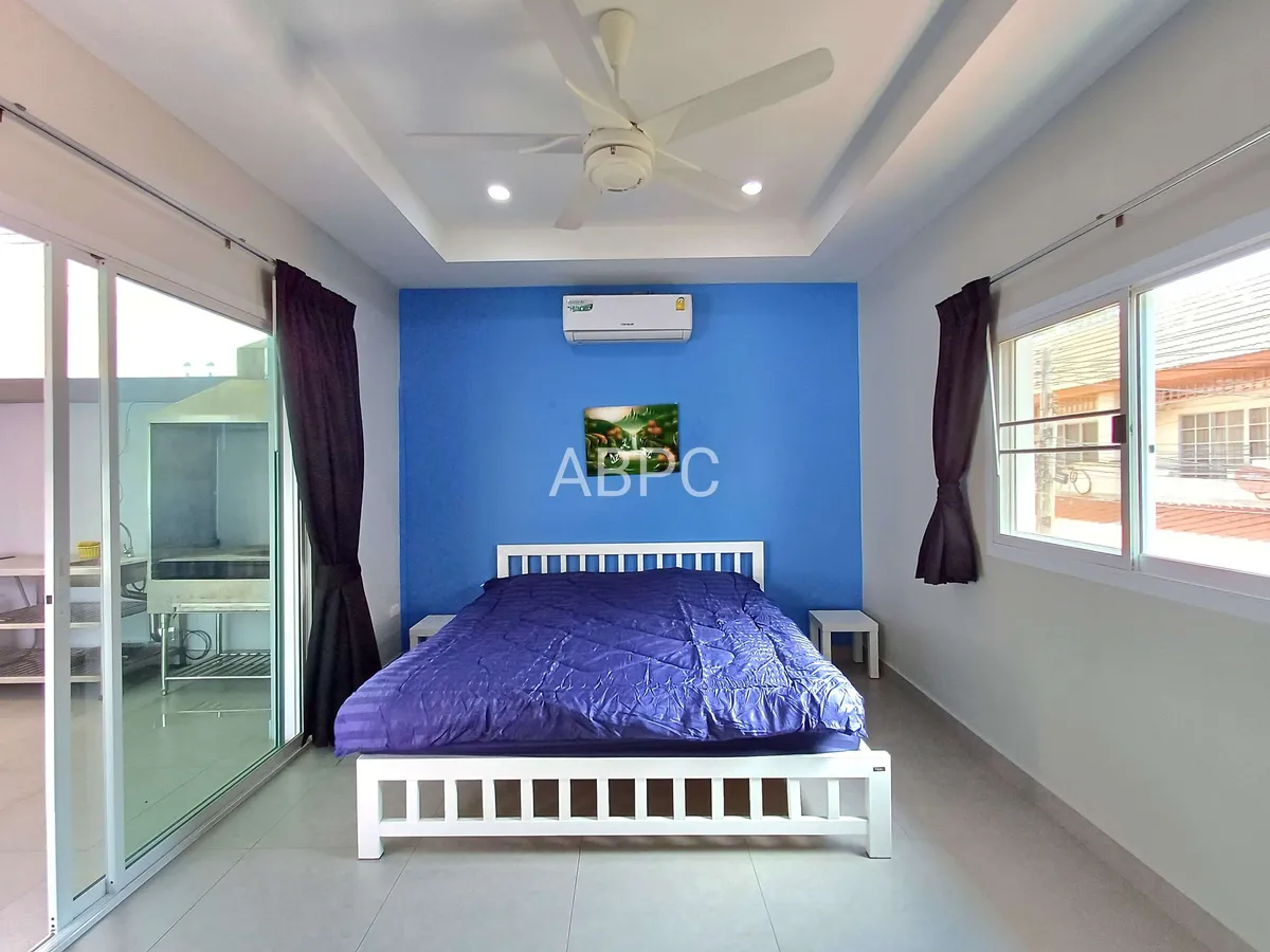Five Bedroom Four Bathroom Pool Villa in Central Pattaya photo 10