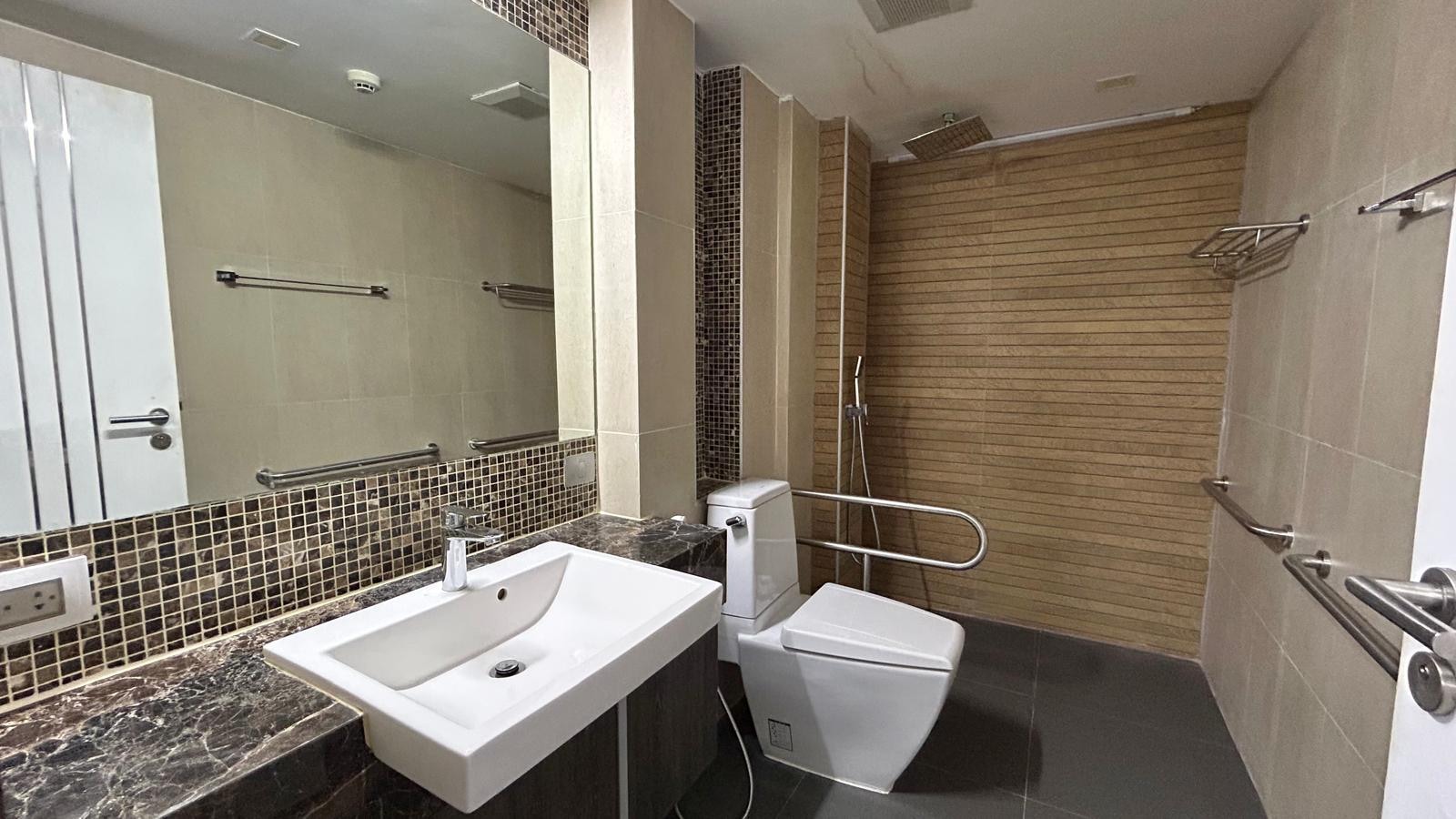 Pool View 1 Bedroom Condo For sale in Central Pattaya photo 29