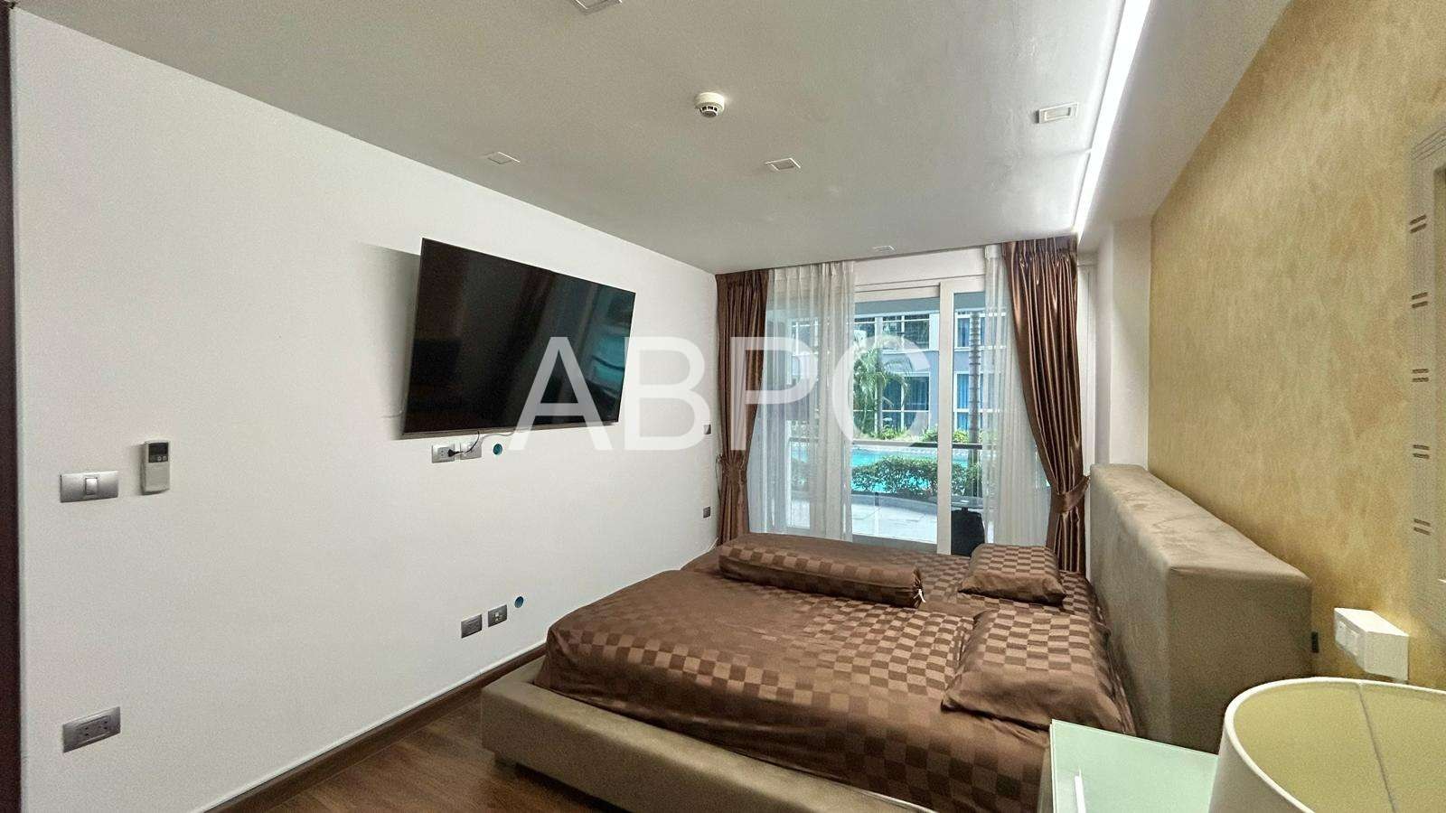 Pool View 1 Bedroom Condo For sale in Central Pattaya photo 5