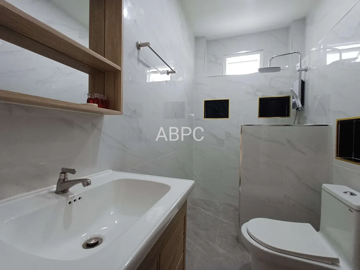 Modern Pool Villa Pet Friendly 3 Bed 3 Bath in Huay Yai For Rent photo 13