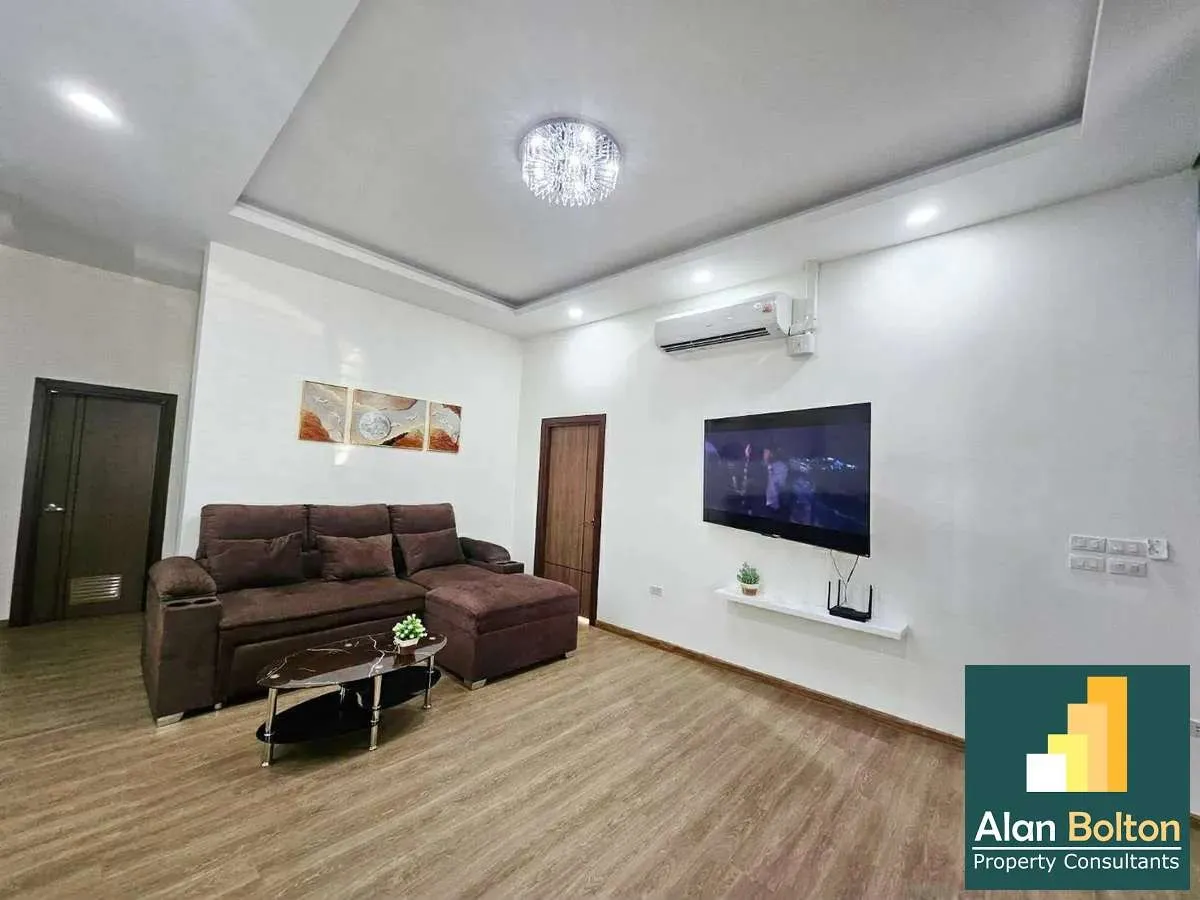 Modern Pool Villa Pet Friendly 3 Bed 3 Bath in Huay Yai For Rent photo 5