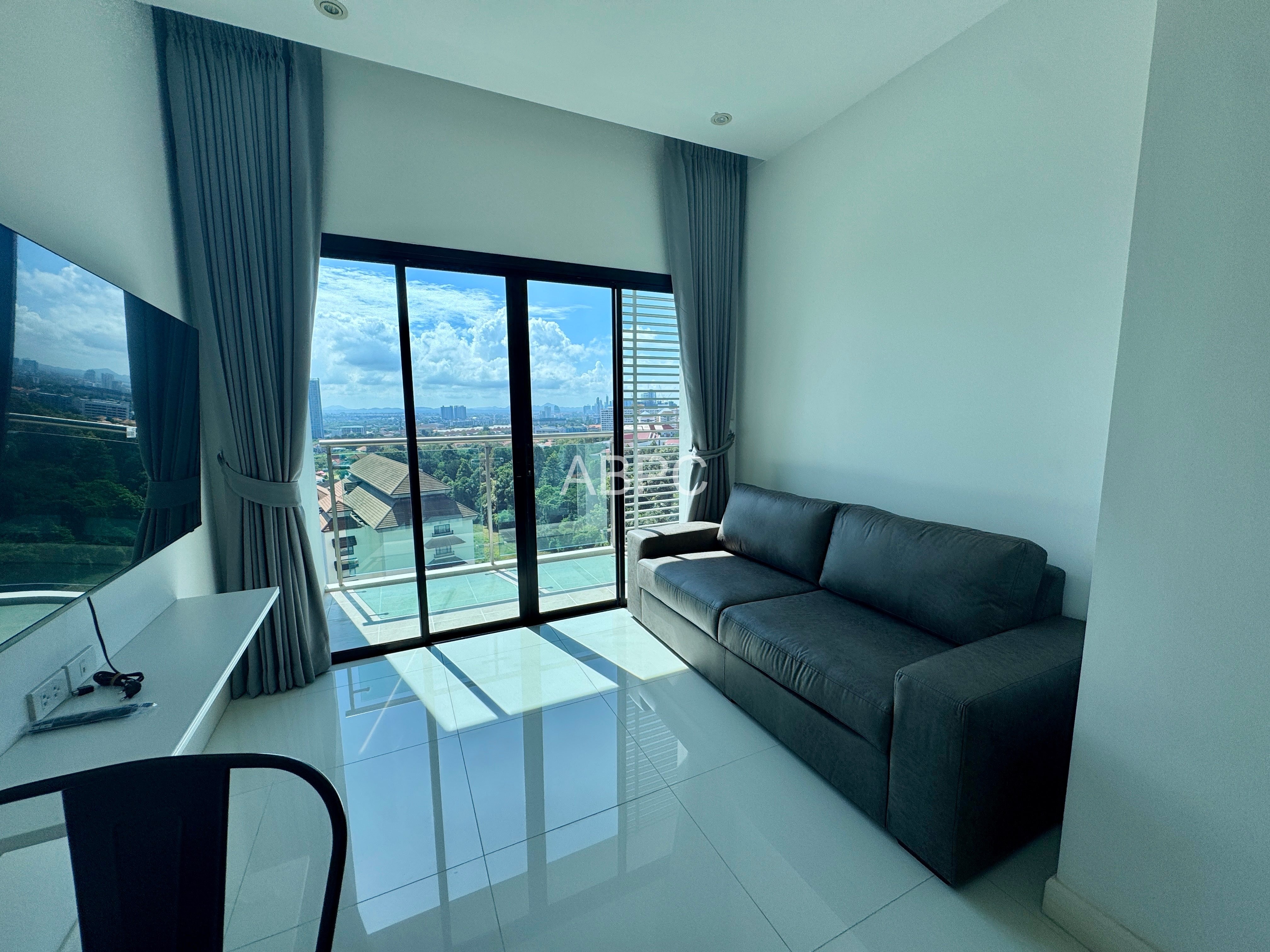 1 Bedroom 1 bathroom Axis Condo photo 10
