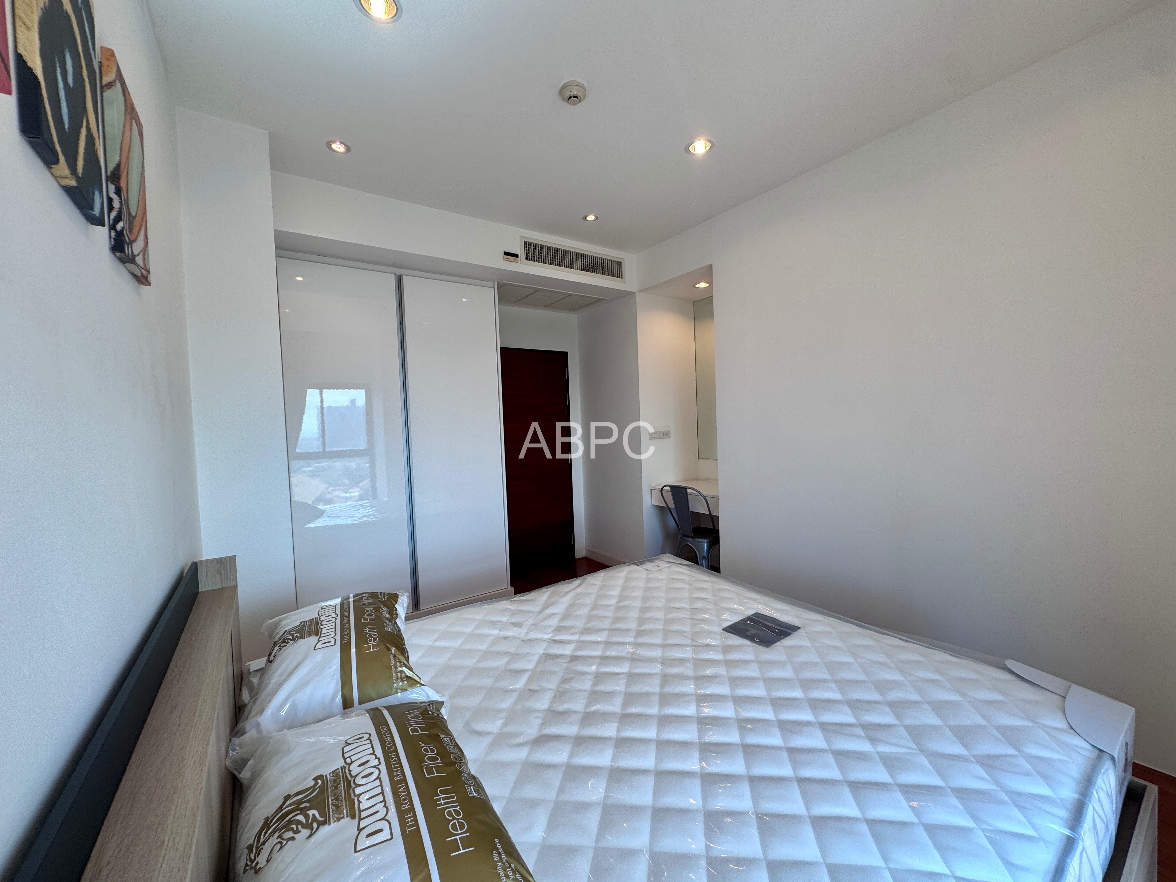 1 Bedroom 1 bathroom Axis Condo photo 5