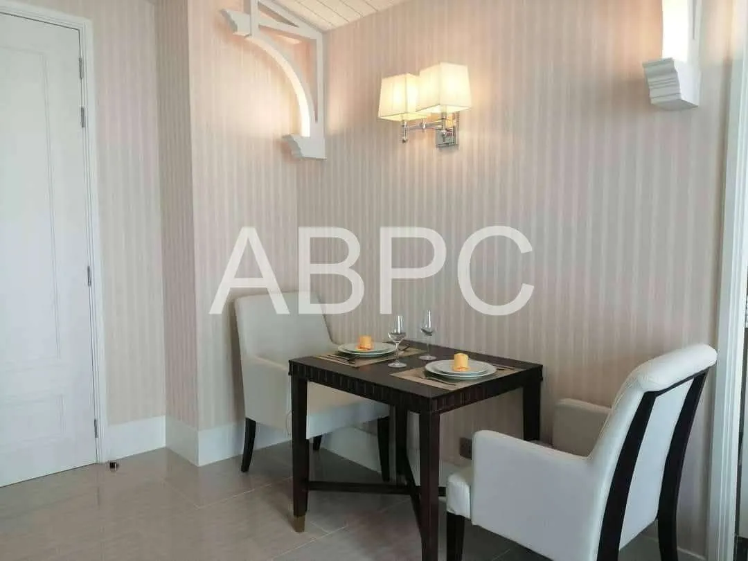 Grand Florida Beachfront 1 Bedroom 1 Bathroom in Na Jomtien photo 3