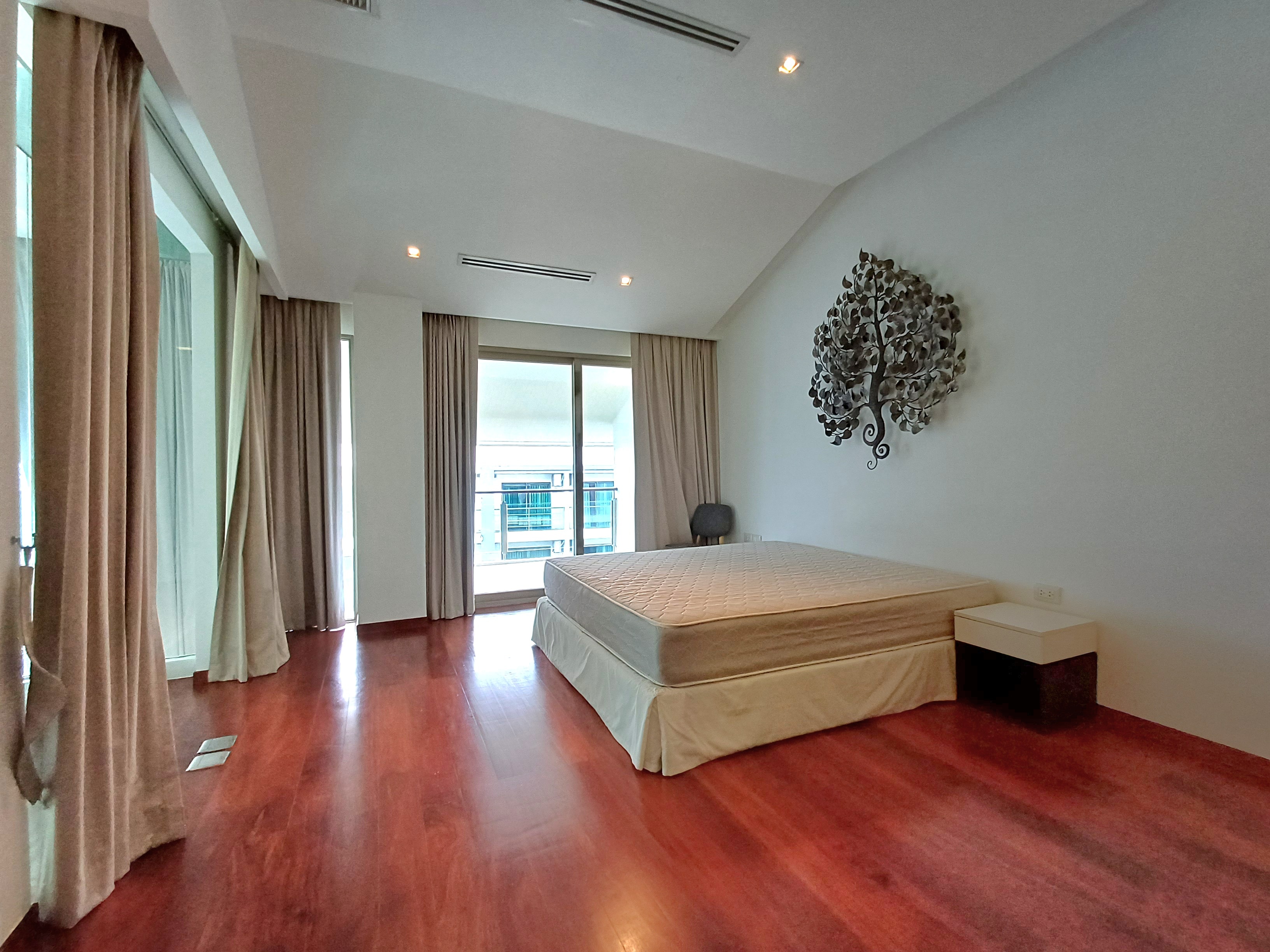 Duplex 2 bedrooms 3 bathroom in Wongamat for Rent photo 24