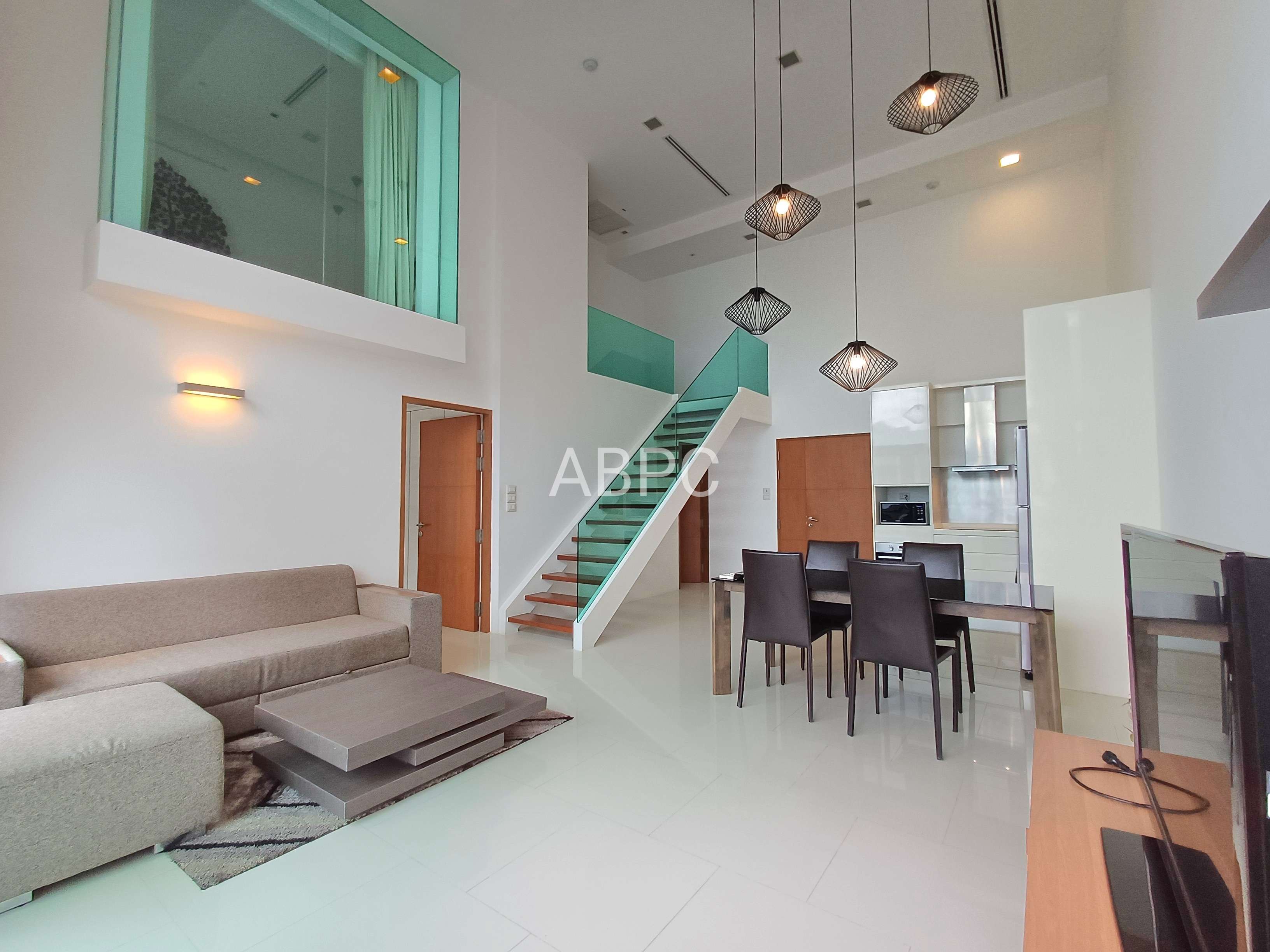 Duplex 2 bedrooms 3 bathroom in Wongamat for Rent photo 2
