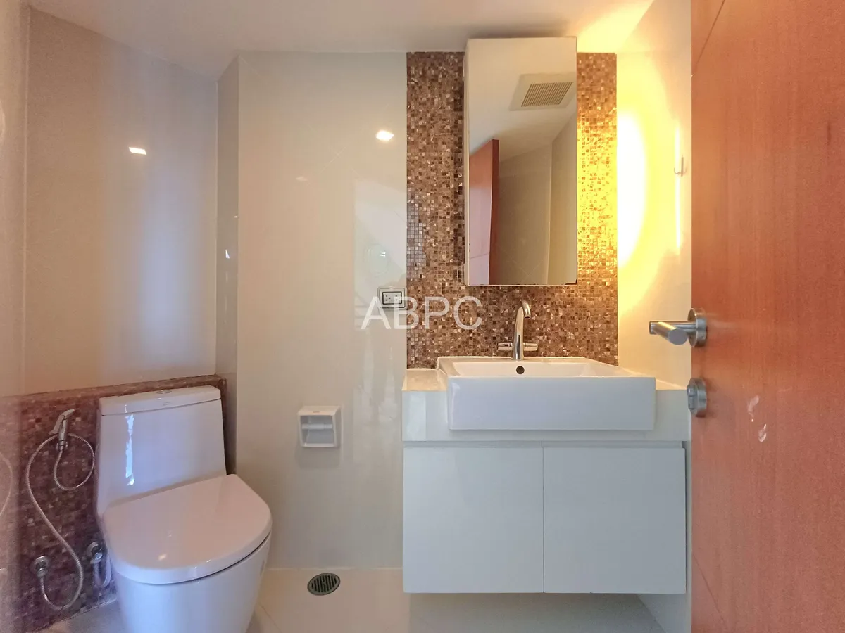 Duplex 2 bedrooms 3 bathrooms in Wongamat for Sale/Rent photo 7