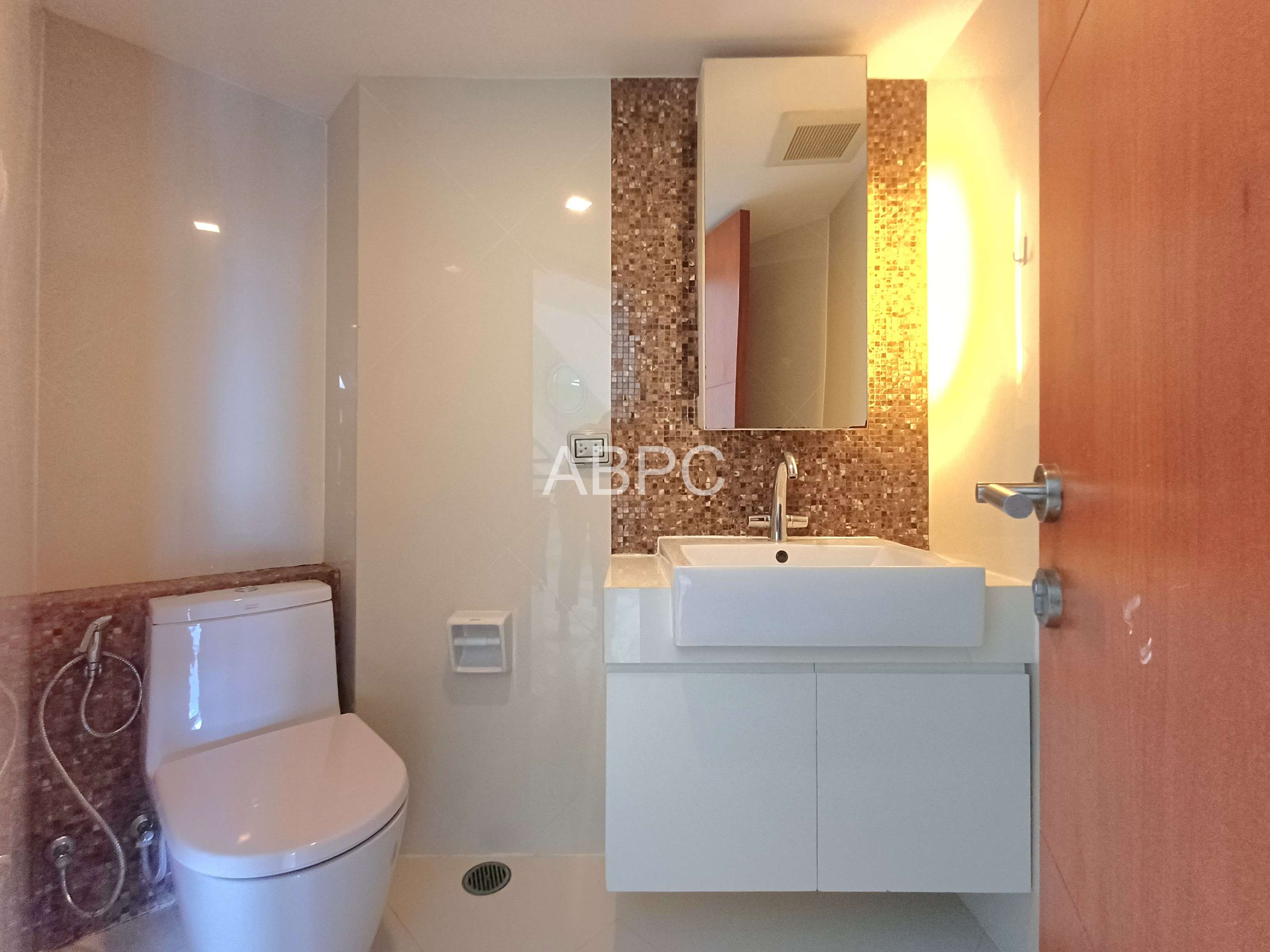Duplex 2 bedrooms 3 bathrooms in Wongamat for Sale/Rent photo 8