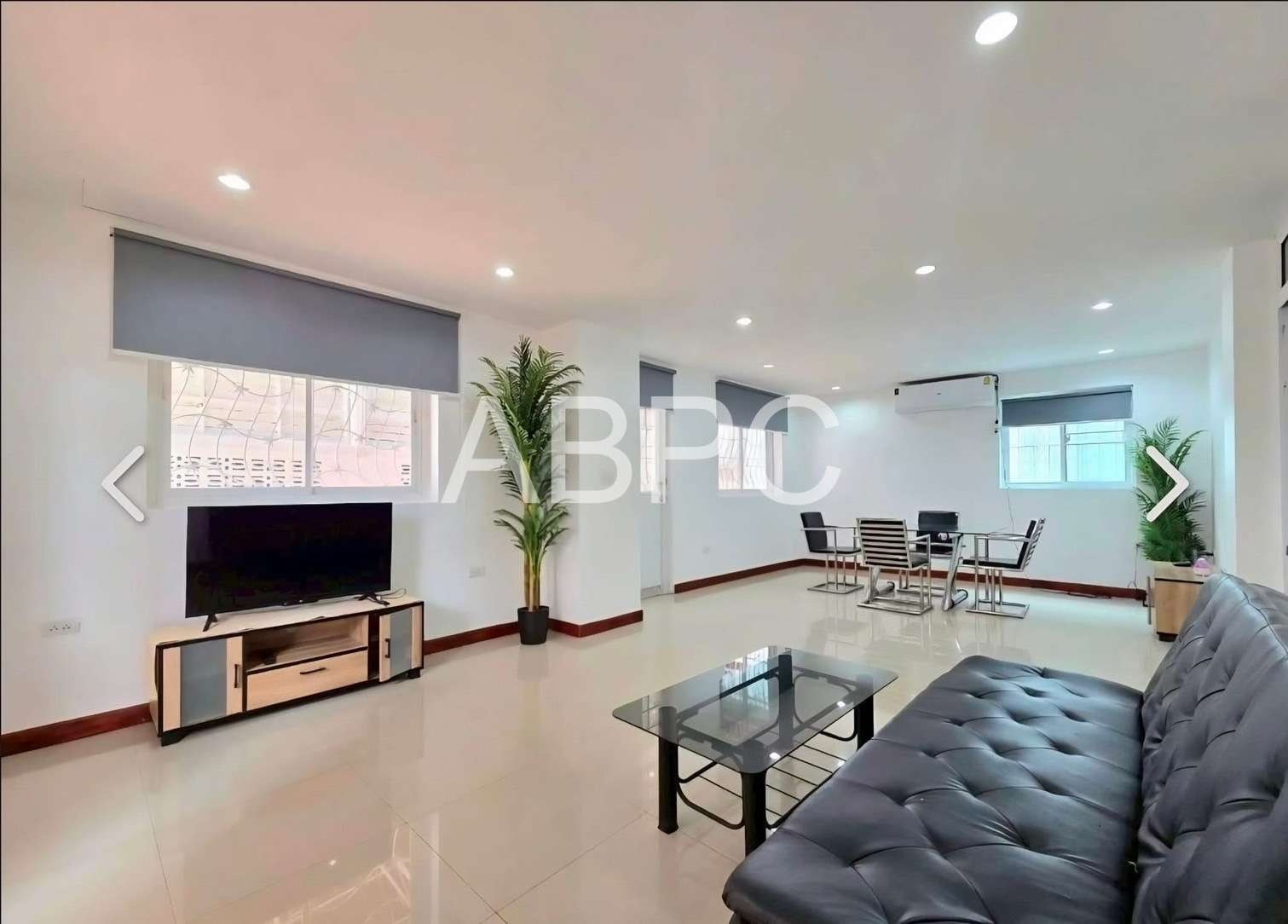 House for Rent 4 Bedrooms 3 Bathrooms in Central Pattaya photo 4