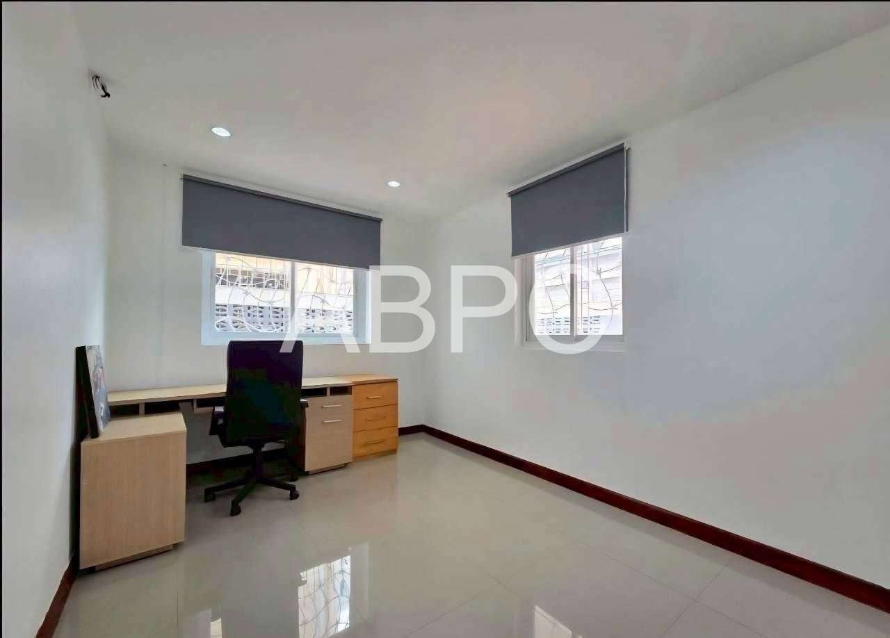 House for Rent 4 Bedrooms 3 Bathrooms in Central Pattaya photo 10