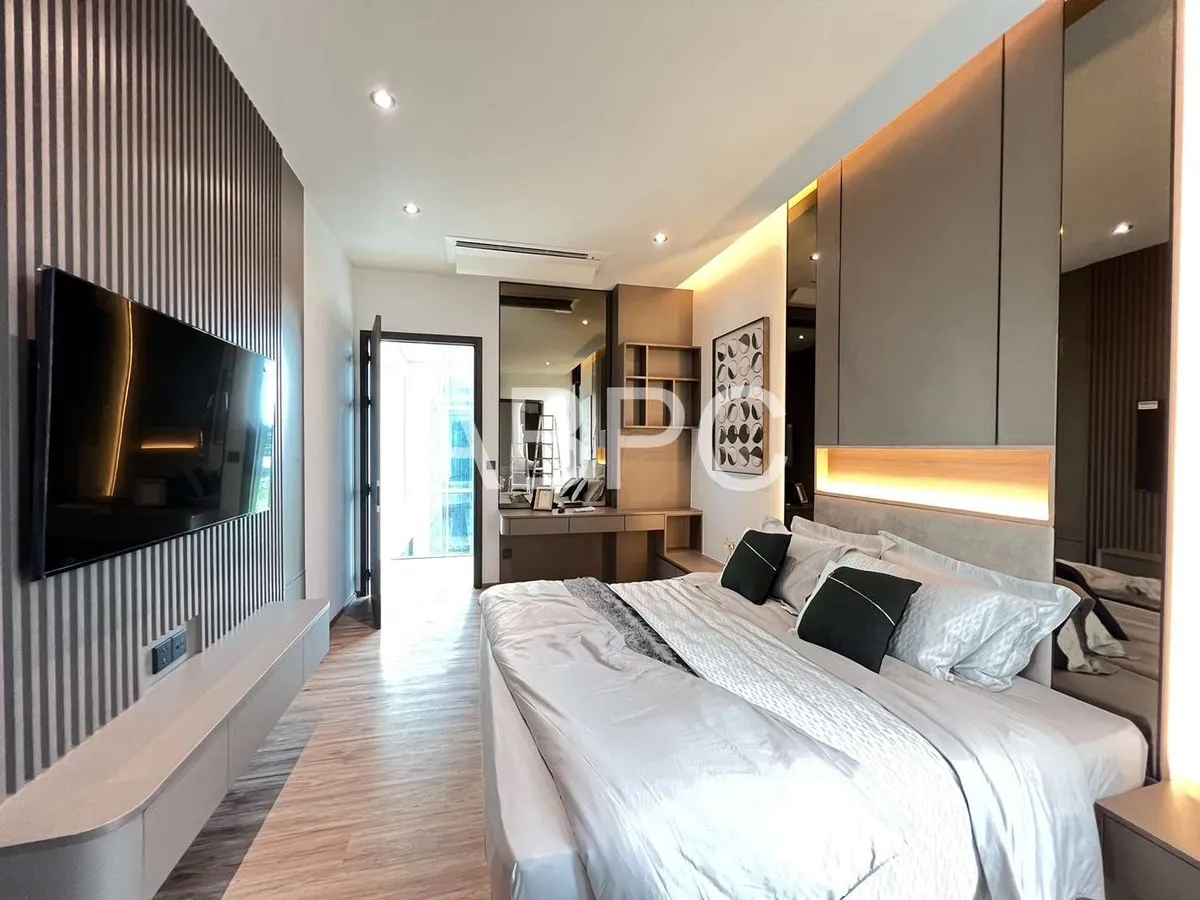 Quite luxury Brand new 5 Bed 6 Bath in East Pattaya photo 13