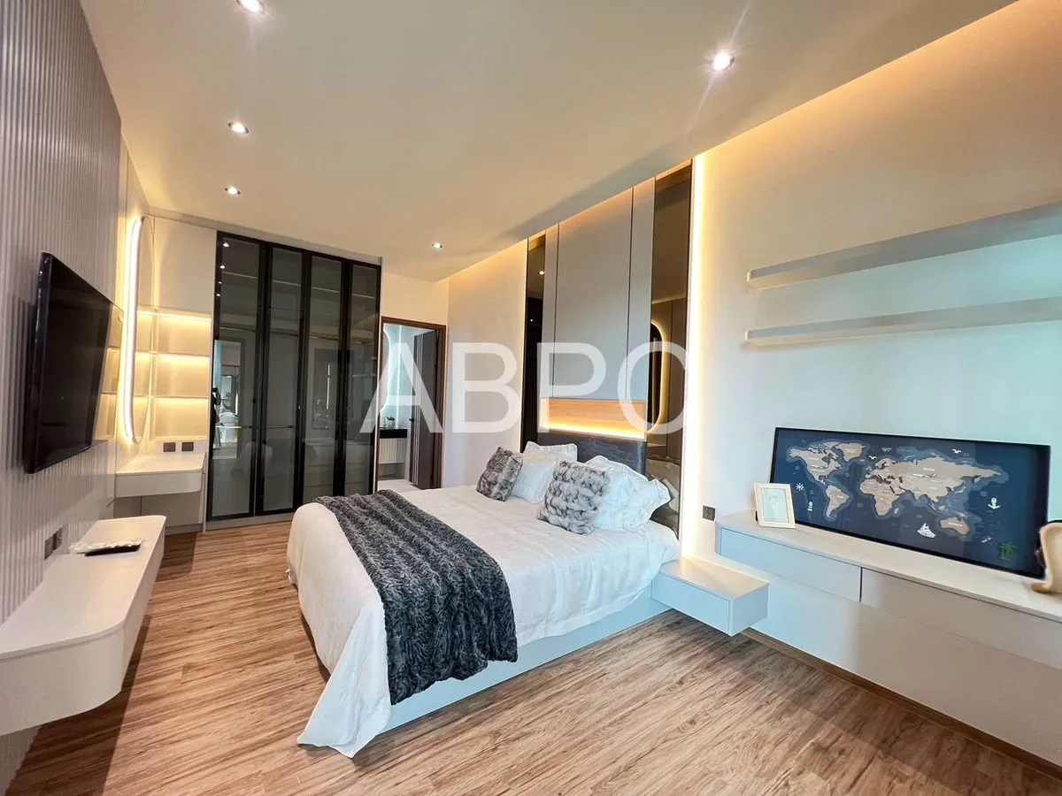 Quite luxury Brand new 5 Bed 6 Bath in East Pattaya photo 21