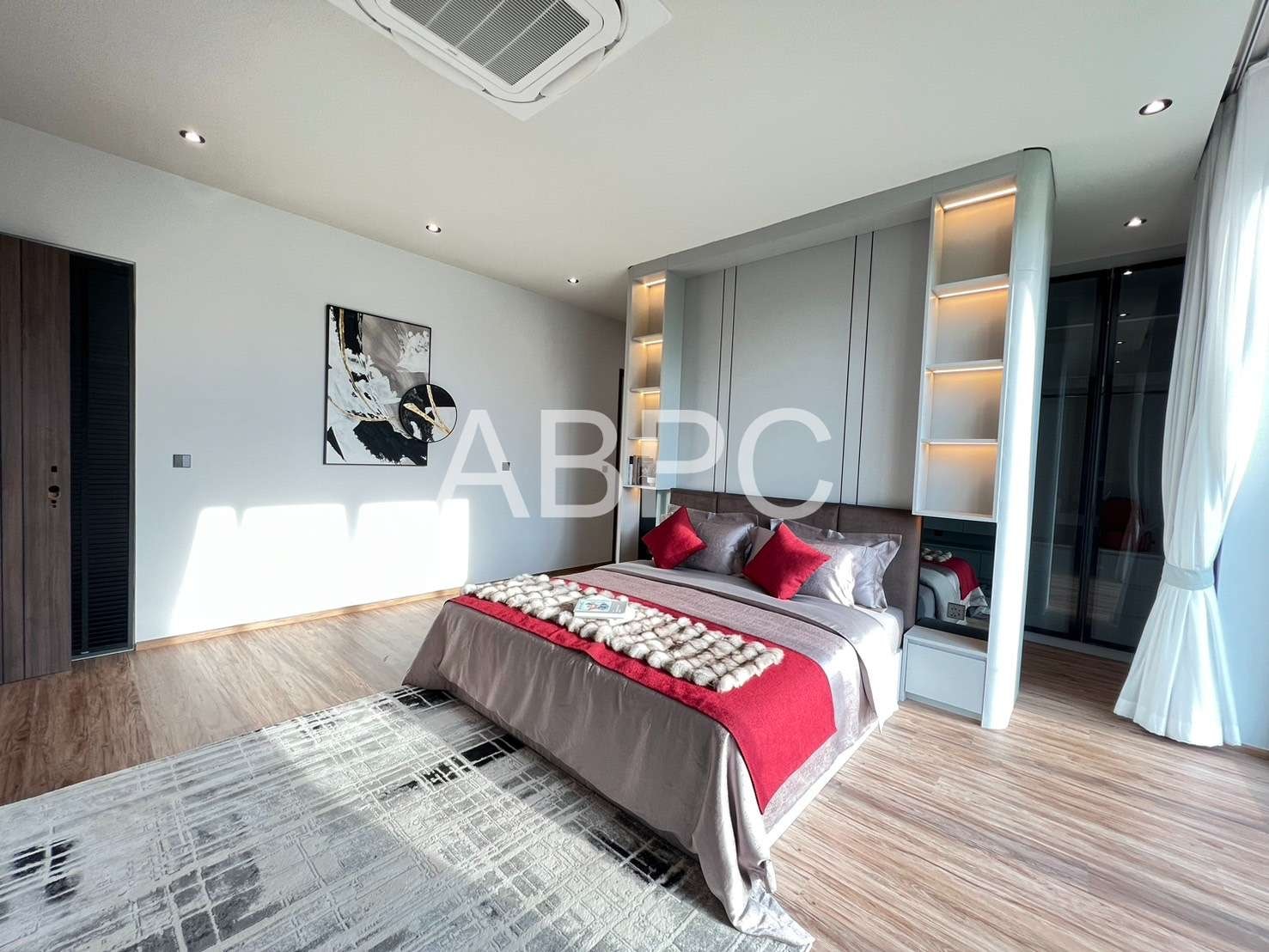 Quite luxury Brand new 5 Bed 6 Bath in East Pattaya photo 15
