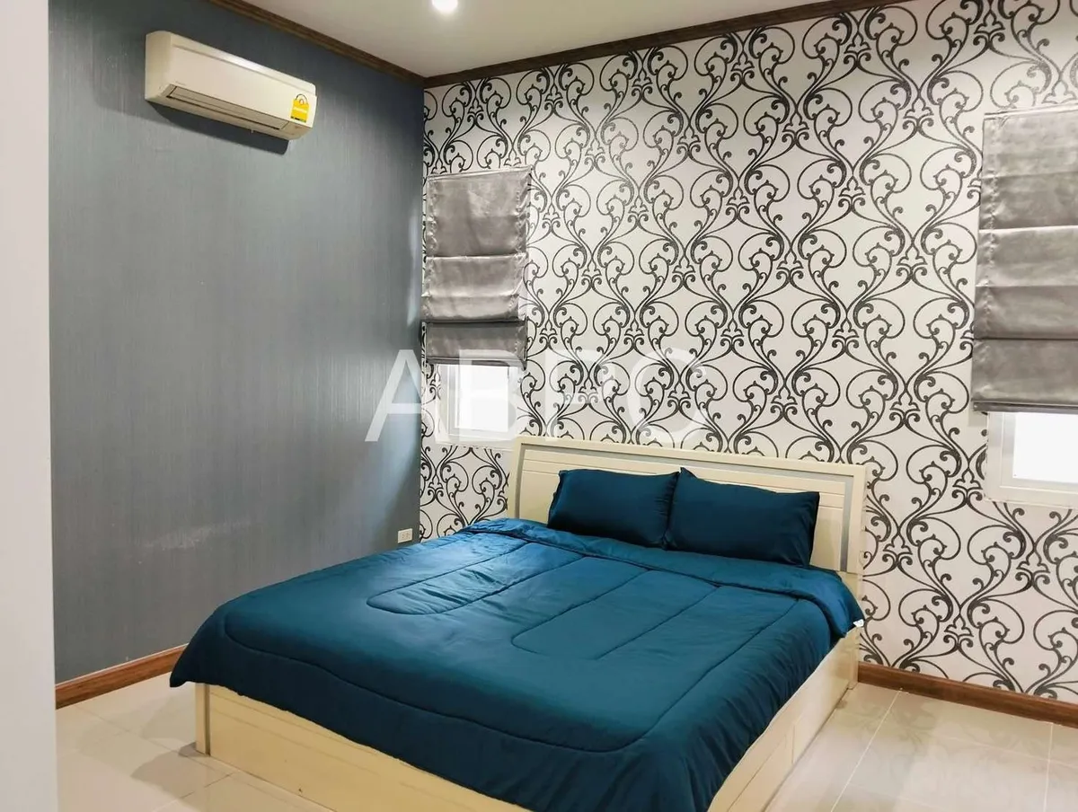 Pool Volls House for rent 3 Bedrooms 4 Bathrooms in East Pattaya photo 8