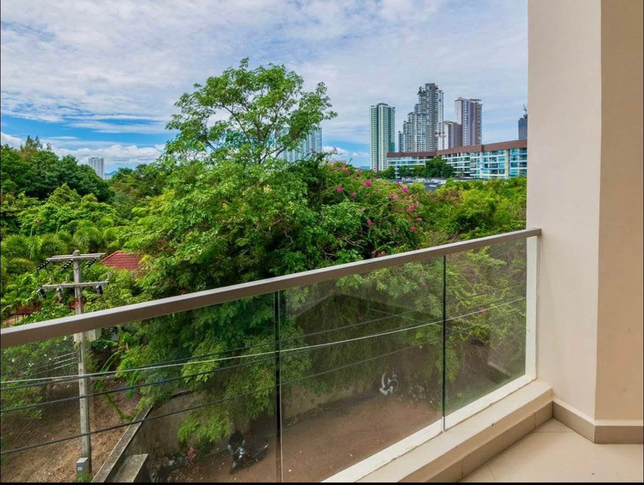 Laguna Beach Resort 2, 2 Bedroom 2 Bathroom Duplex For Sale photo 23