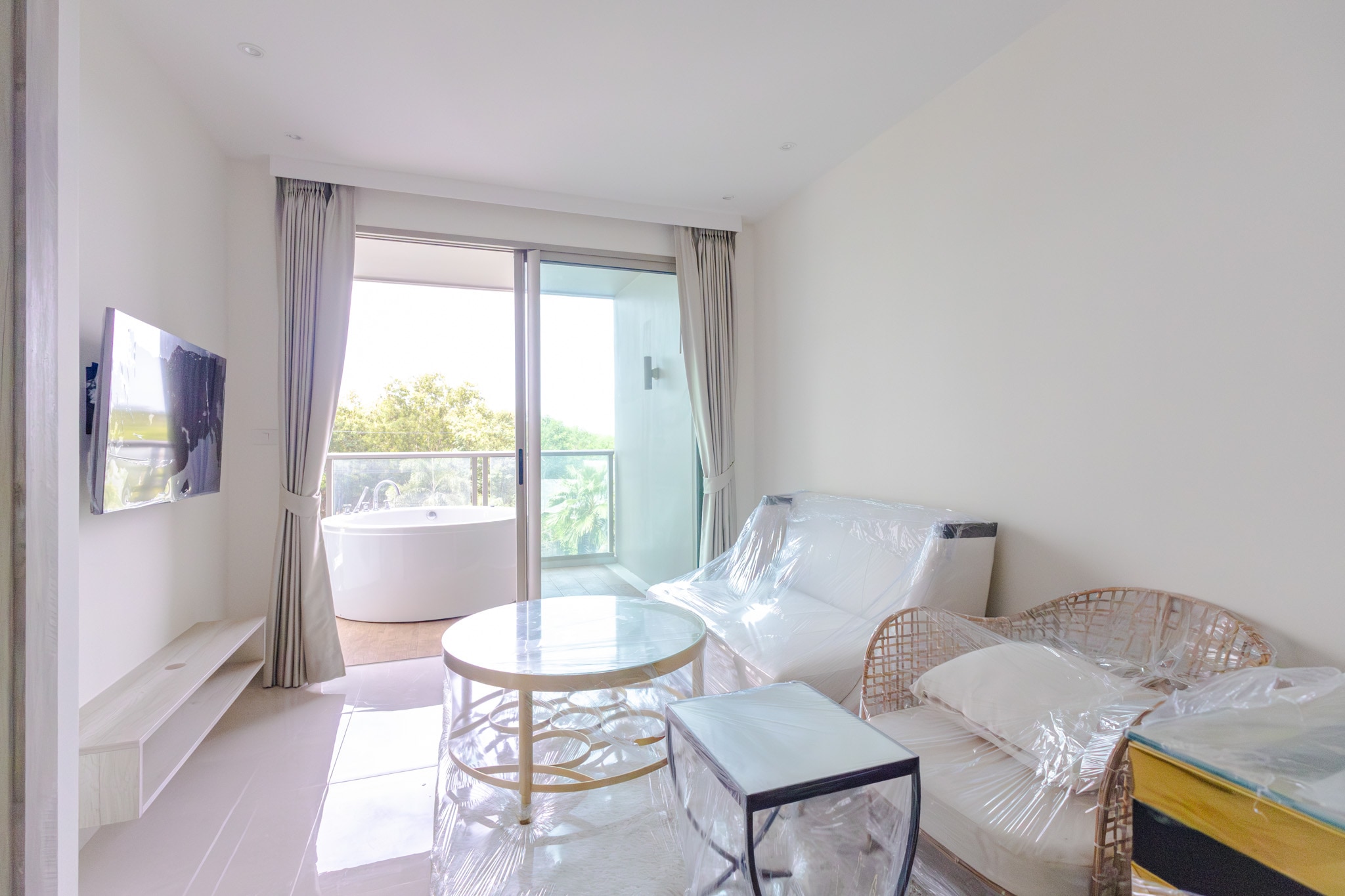 1 Bedroom Condo For Sale IN Najomtien photo 14