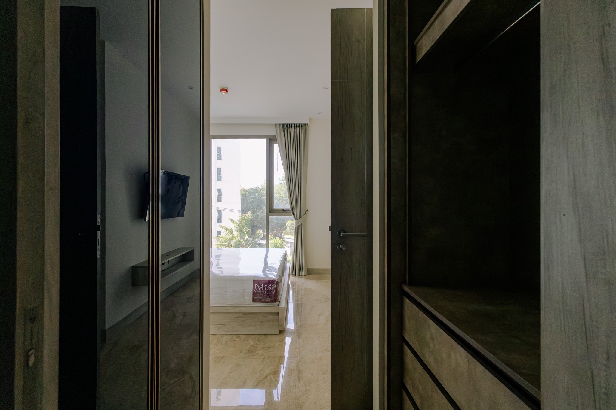 1 Bedroom Condo For Sale IN Najomtien photo 11