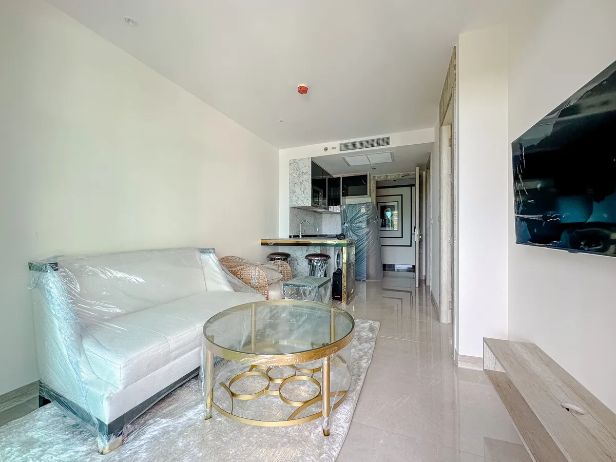 1 Bedroom Condo For Sale IN Najomtien photo 15