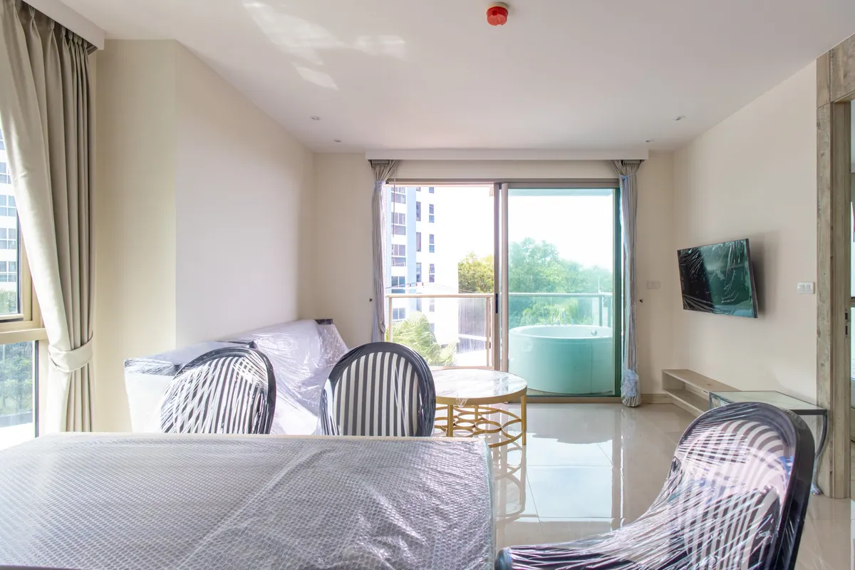 One Bedroom Condo For Sale in Najomtien photo 10