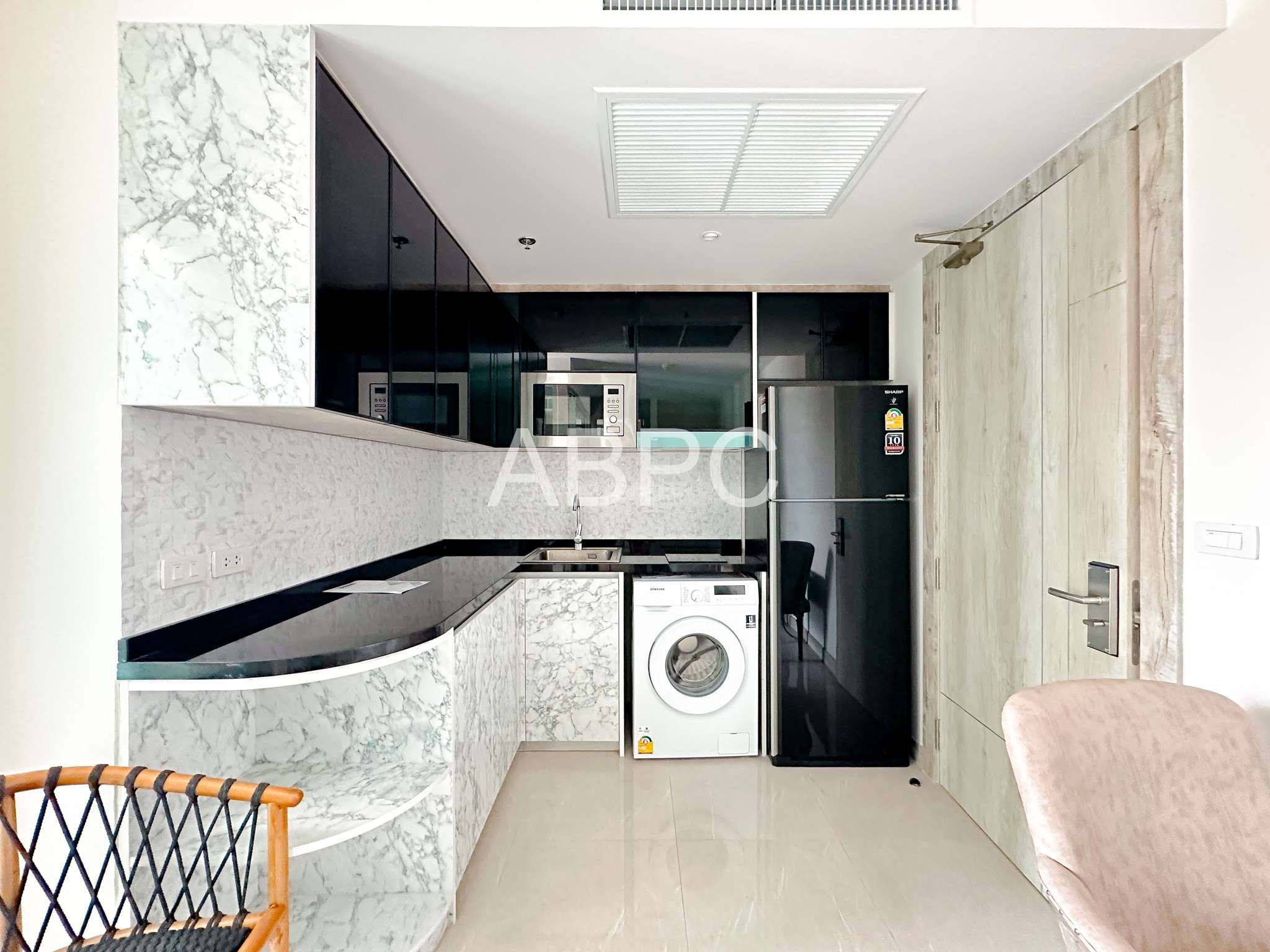 One Bedroom Condo For Sale In Riviera Monaco- Finance available photo 2