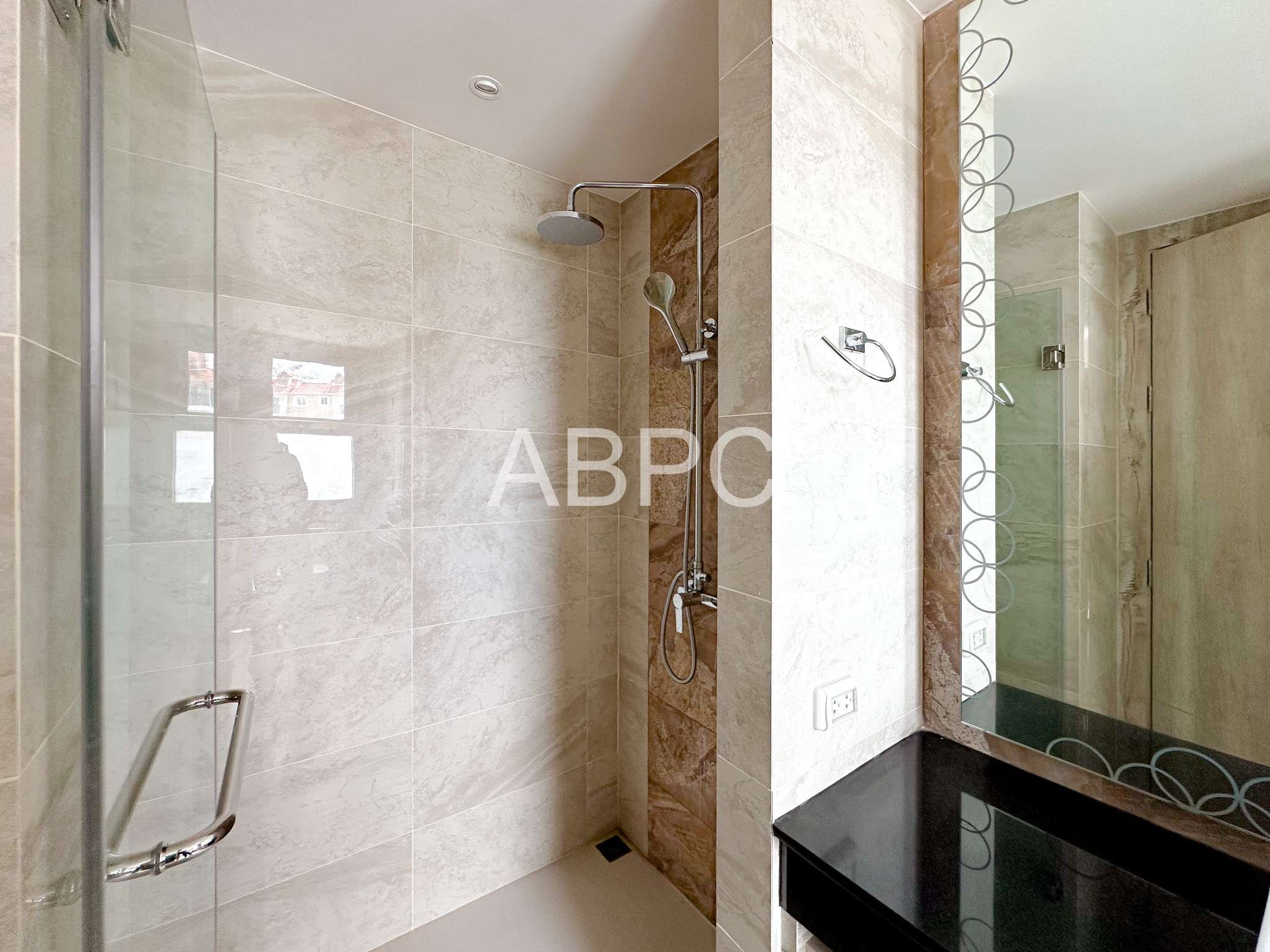 One Bedroom Condo For Sale In Riviera Monaco- Finance available photo 8