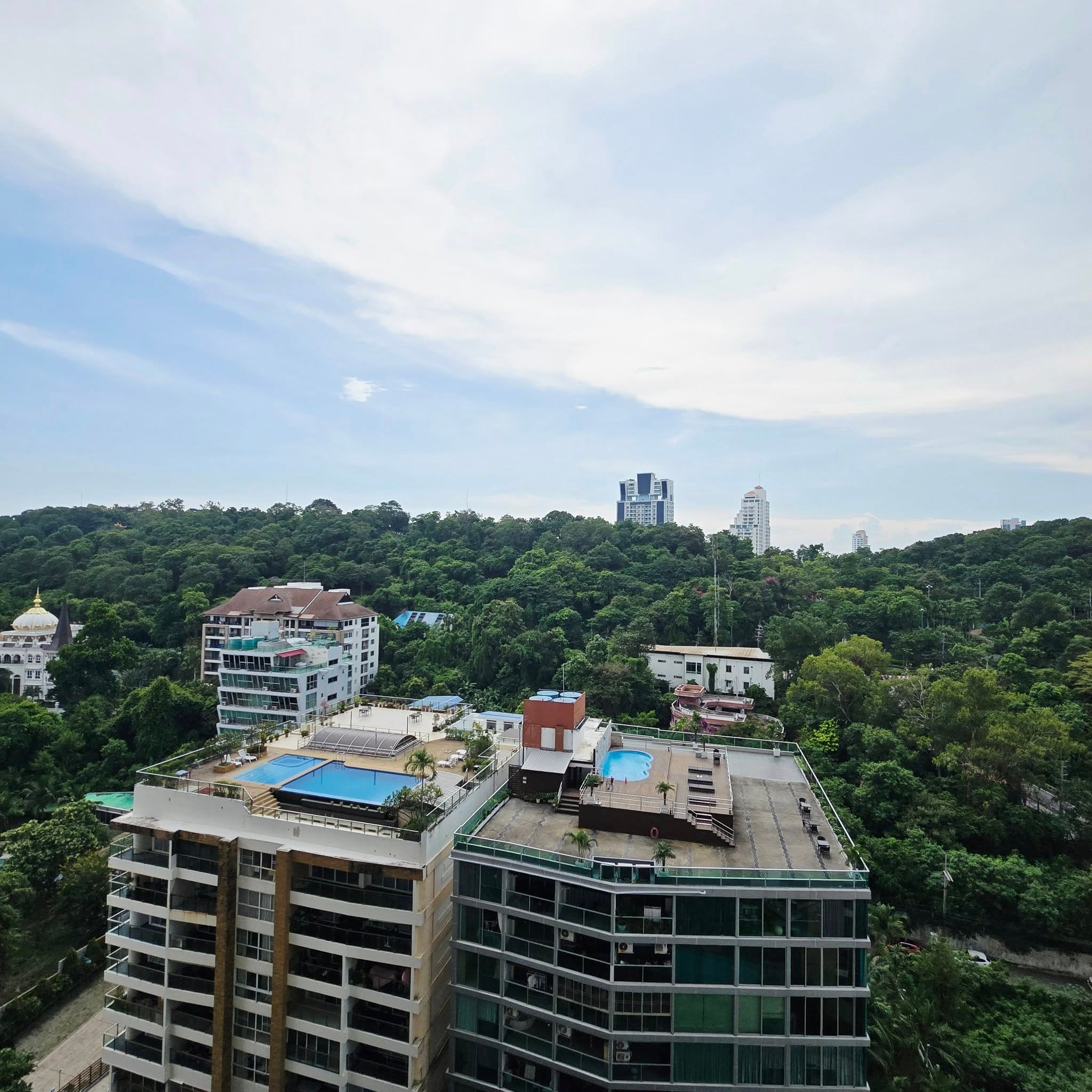 Beautiful 1 bedroom 1 bathroom in South Pattaya for Sale photo 11
