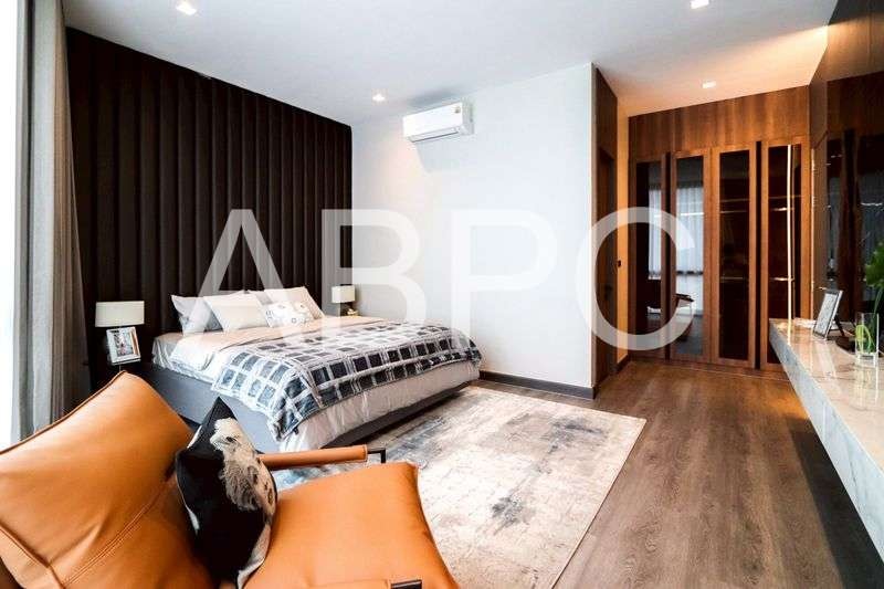 Luxury Pool Villa 6 bedrooms 9 bathrooms in Jomtien for Sale photo 10