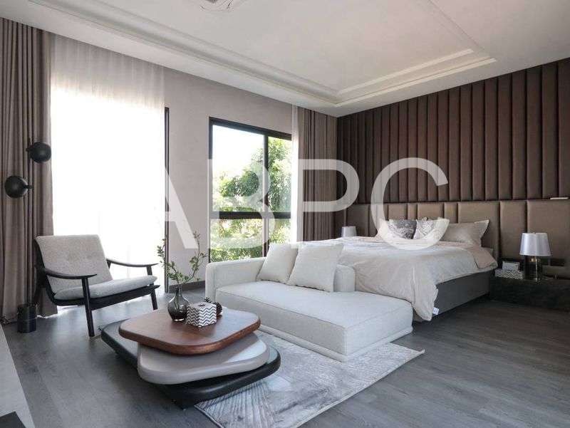 Luxury Pool Villa 6 bedrooms 9 bathrooms in Jomtien for Sale photo 8