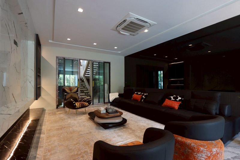 Luxury Pool Villa 6 bedrooms 9 bathrooms in Jomtien for Sale photo 24