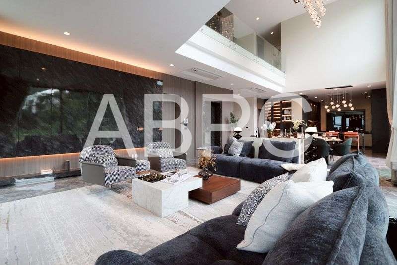 Luxury Pool Villa 6 bedrooms 9 bathrooms in Jomtien for Sale photo 5