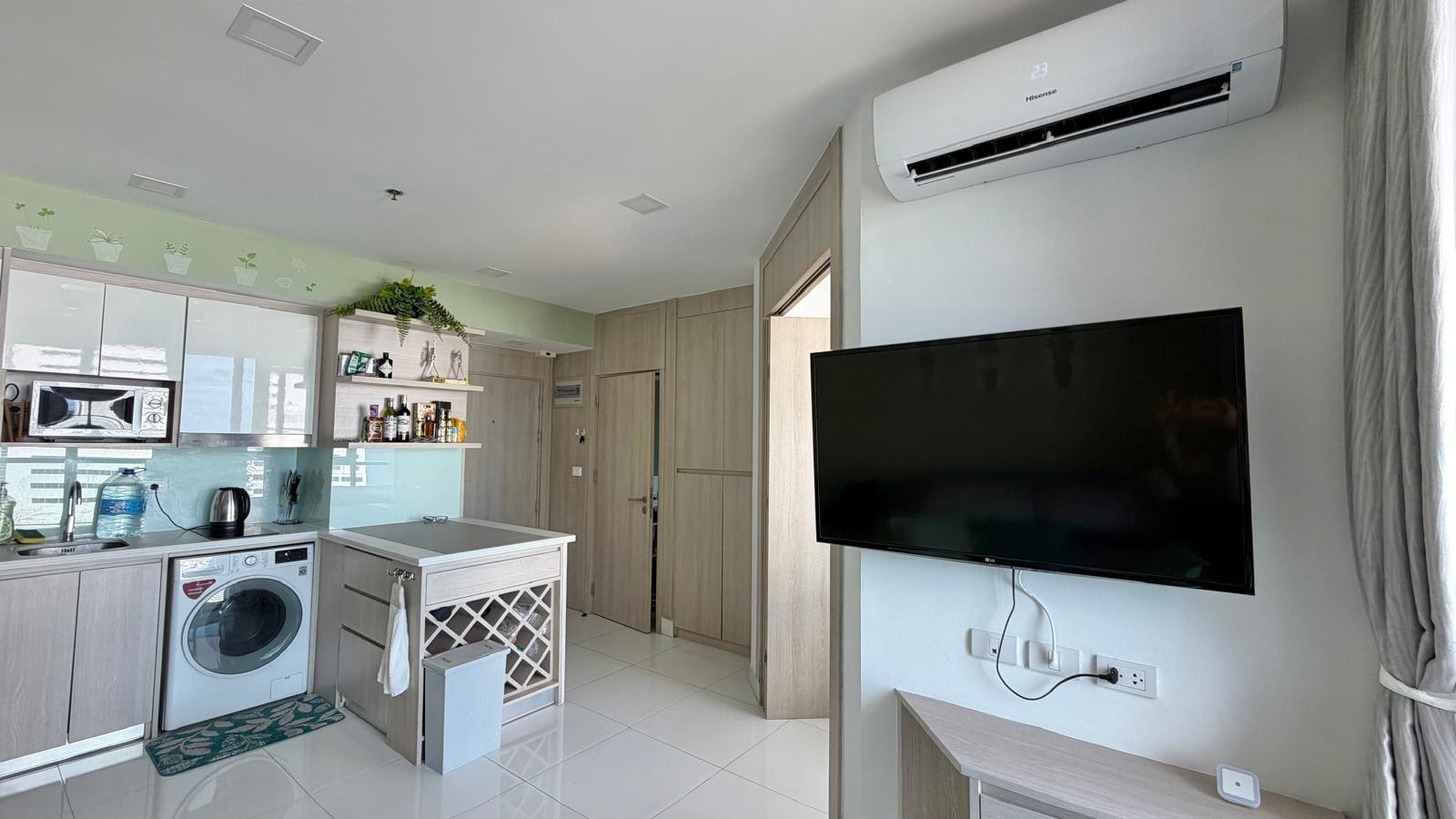 Sea View 1 Bedroom 1 Bathroom in Cosy Beach photo 26