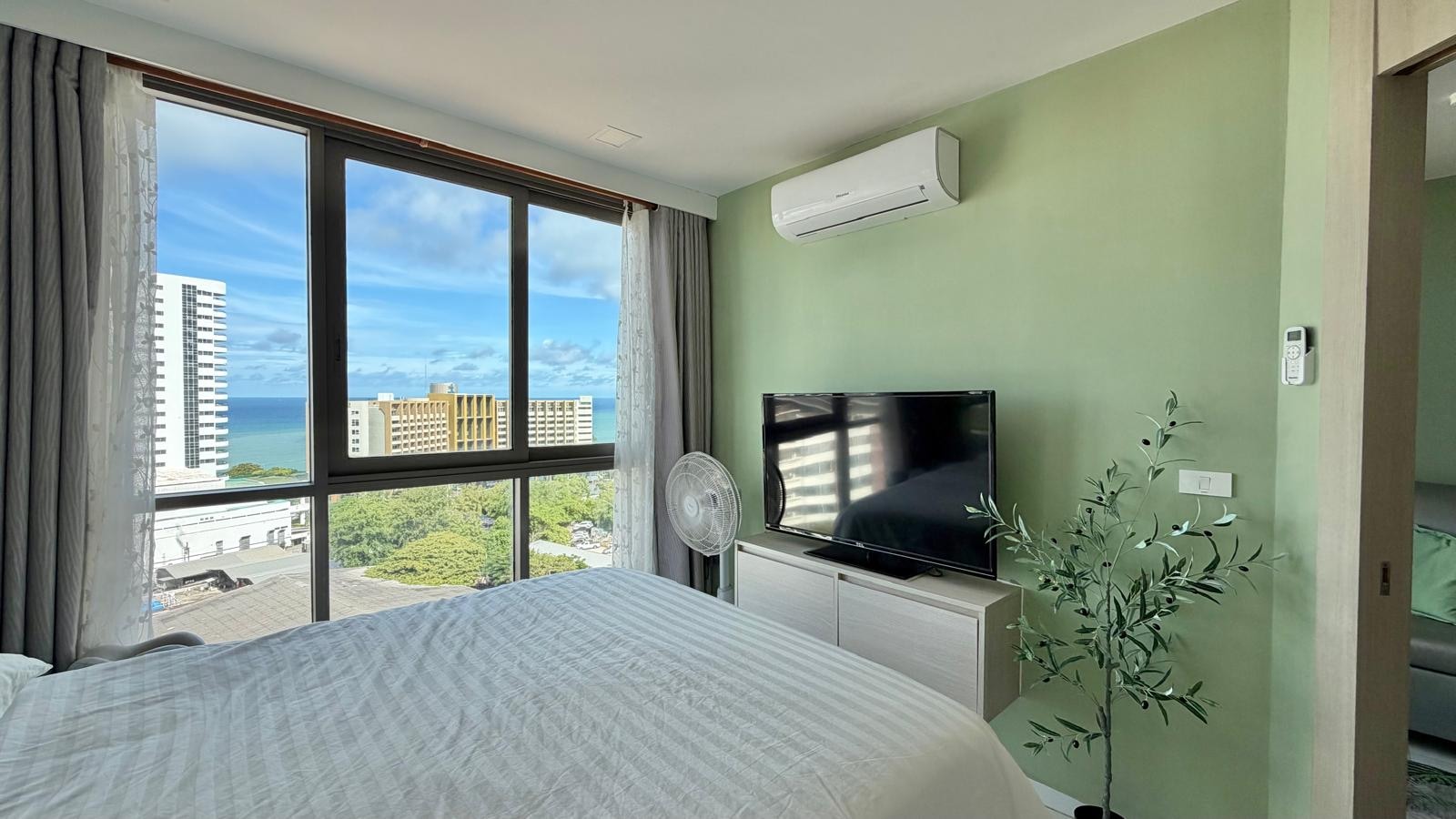 Sea View 1 Bedroom 1 Bathroom in Cosy Beach photo 31
