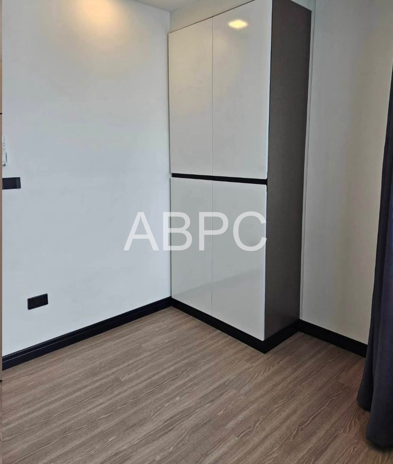 Laguna Beach Resort 2, 2 Bedroom 2 Bathroom Duplex For Sale photo 8