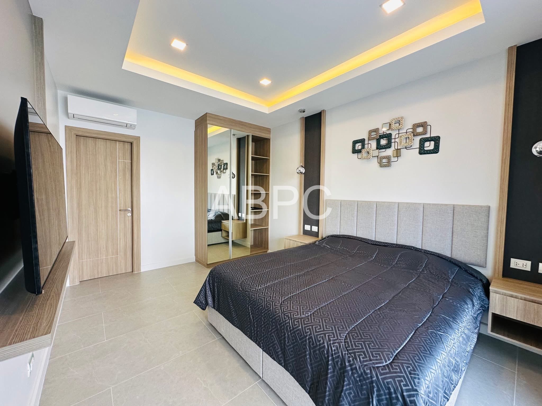 4 bedrooms 5 bathrooms Zensiri Midtown photo 7