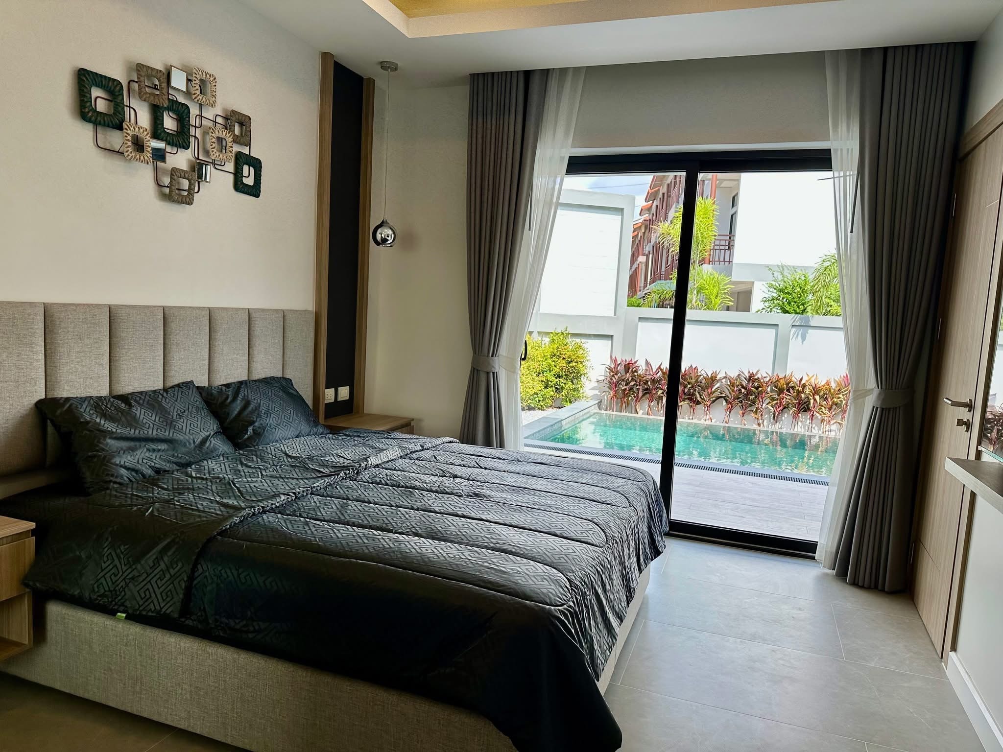 4 bedrooms 5 bathrooms Zensiri Midtown photo 42
