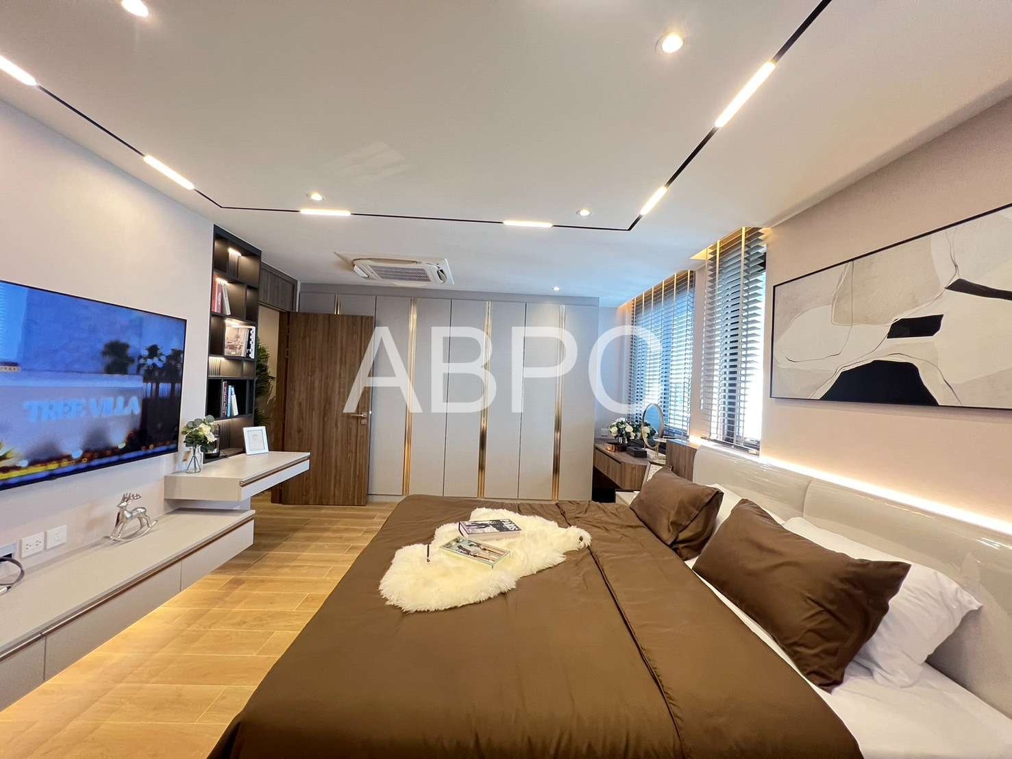 Luxyry Pool villa 4Th Floor 4 Bedrooms 5 Bathrooms in Jomtien photo 19