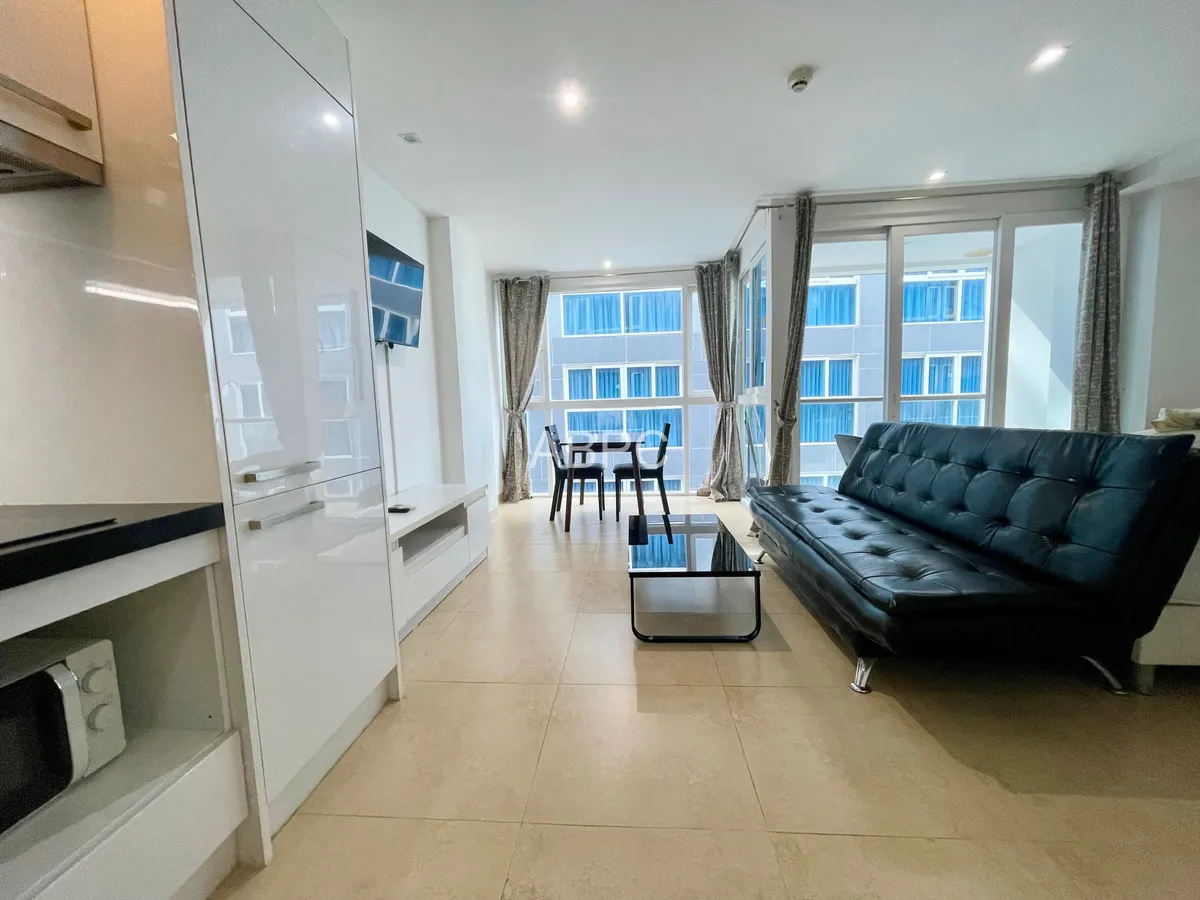 Centara Avenue Studio For Rent