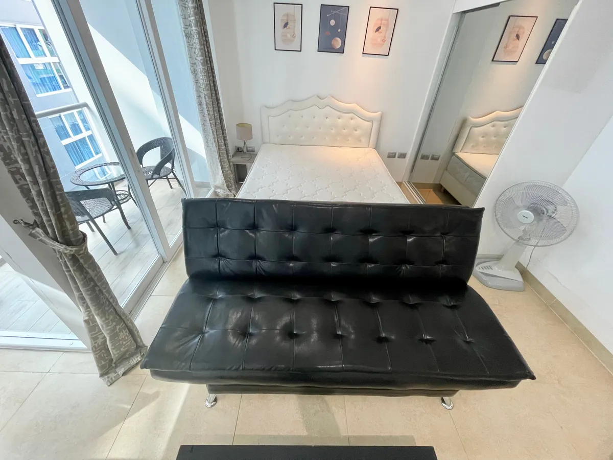 Centara Avenue Studio For Rent photo 18
