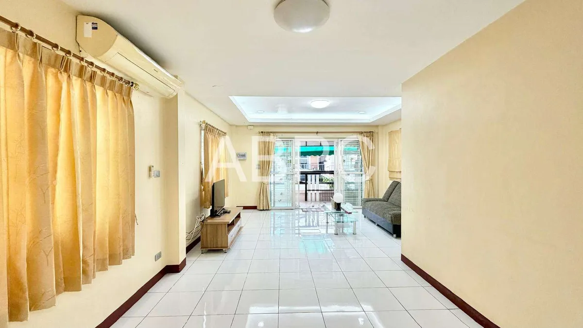 2 Bed Room House For Rent In East Pattaya photo 10