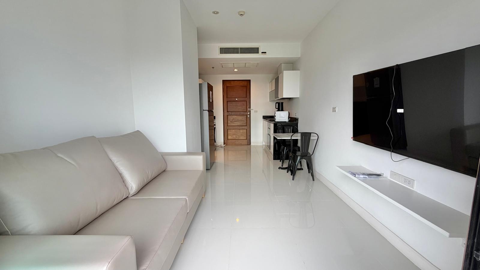 City View One Bedroom Condo For Rent In Prahtamnak photo 18