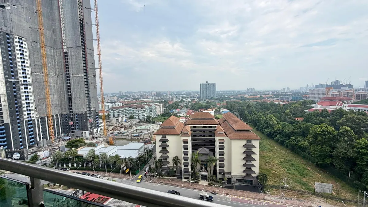 One Bedroom Condo For Rent In Prahtamnak photo 30